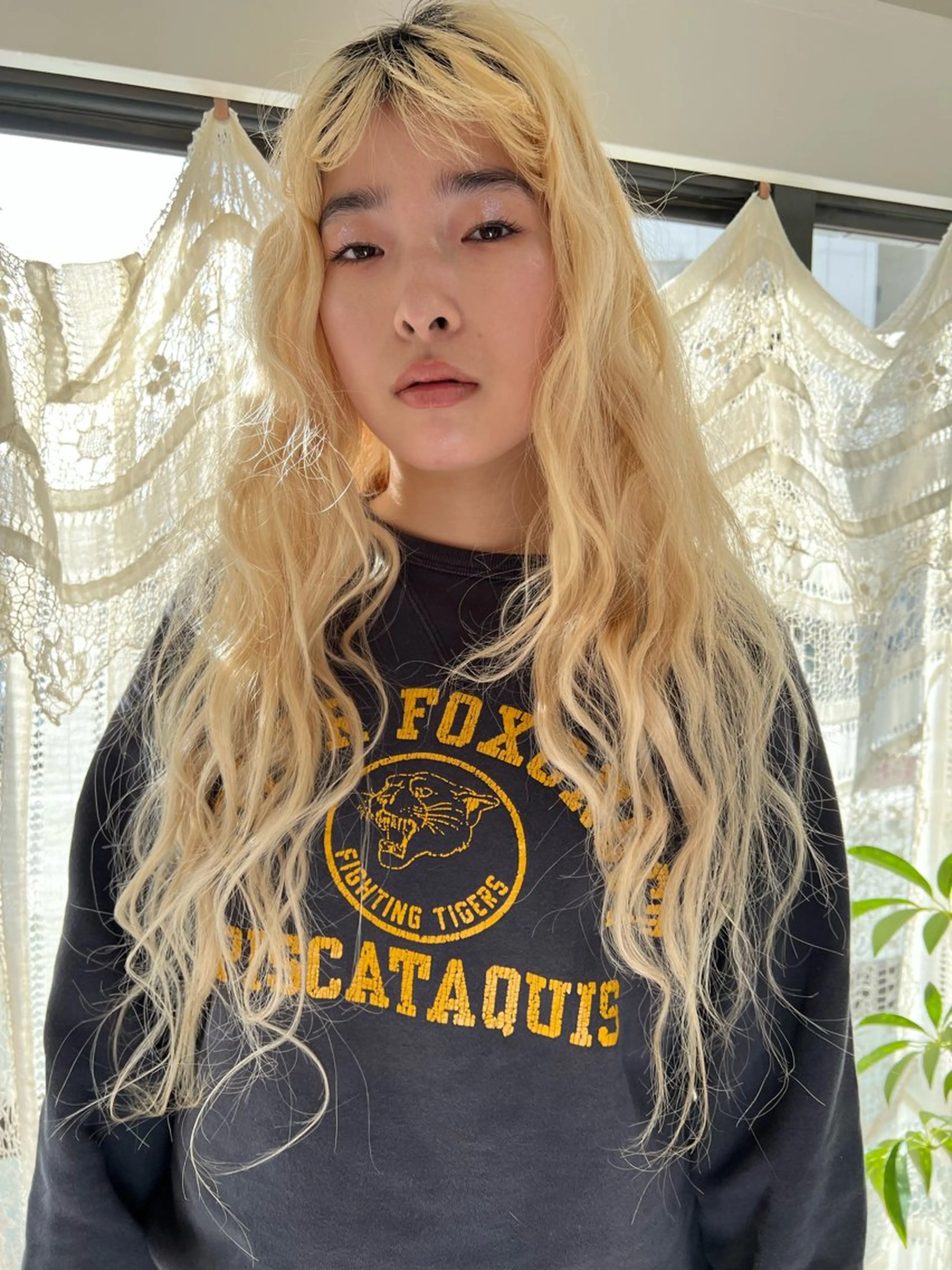 カラー ヘアカラー ブリーチカラー🎀 韓国風/寺門美優のヘアスタイル