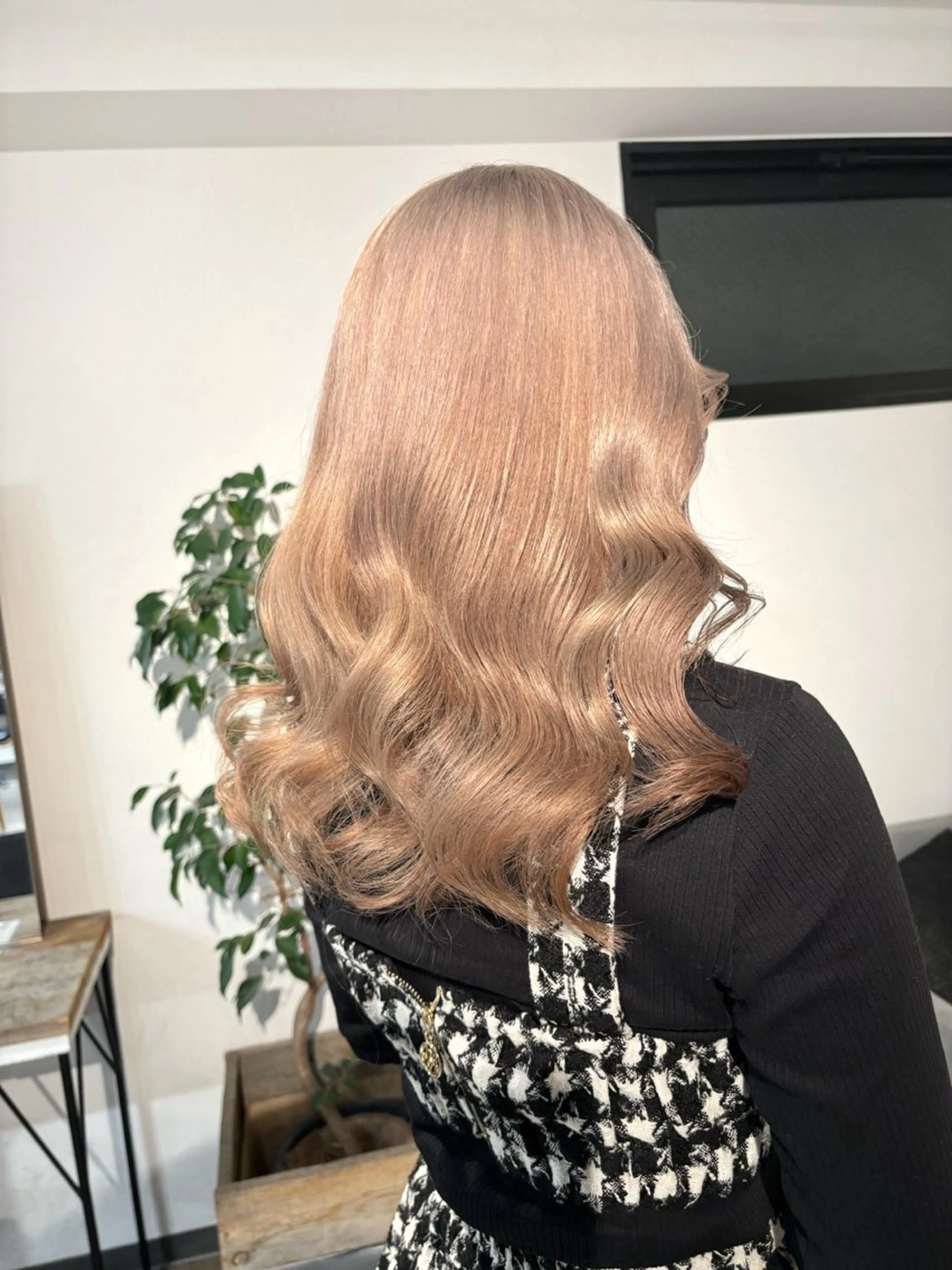 💗2.3回目の方はこちら💁🏻💗ケアブリーチ＋ケアカラー＋艶トリートメント✨(SB込)の写真