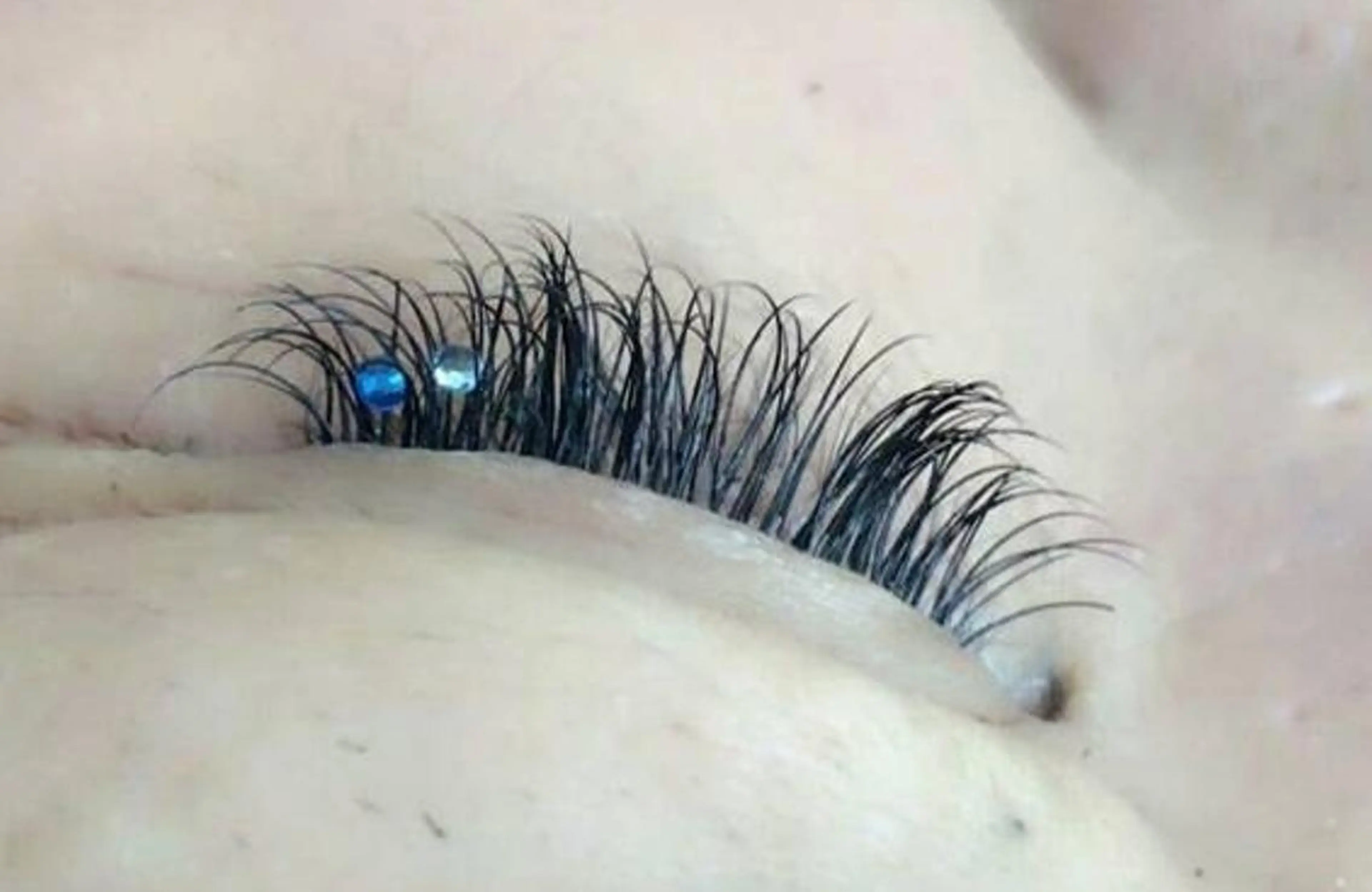 マツエク・マツパ マツエク 新居 真夢のエステ・リラクイメージ