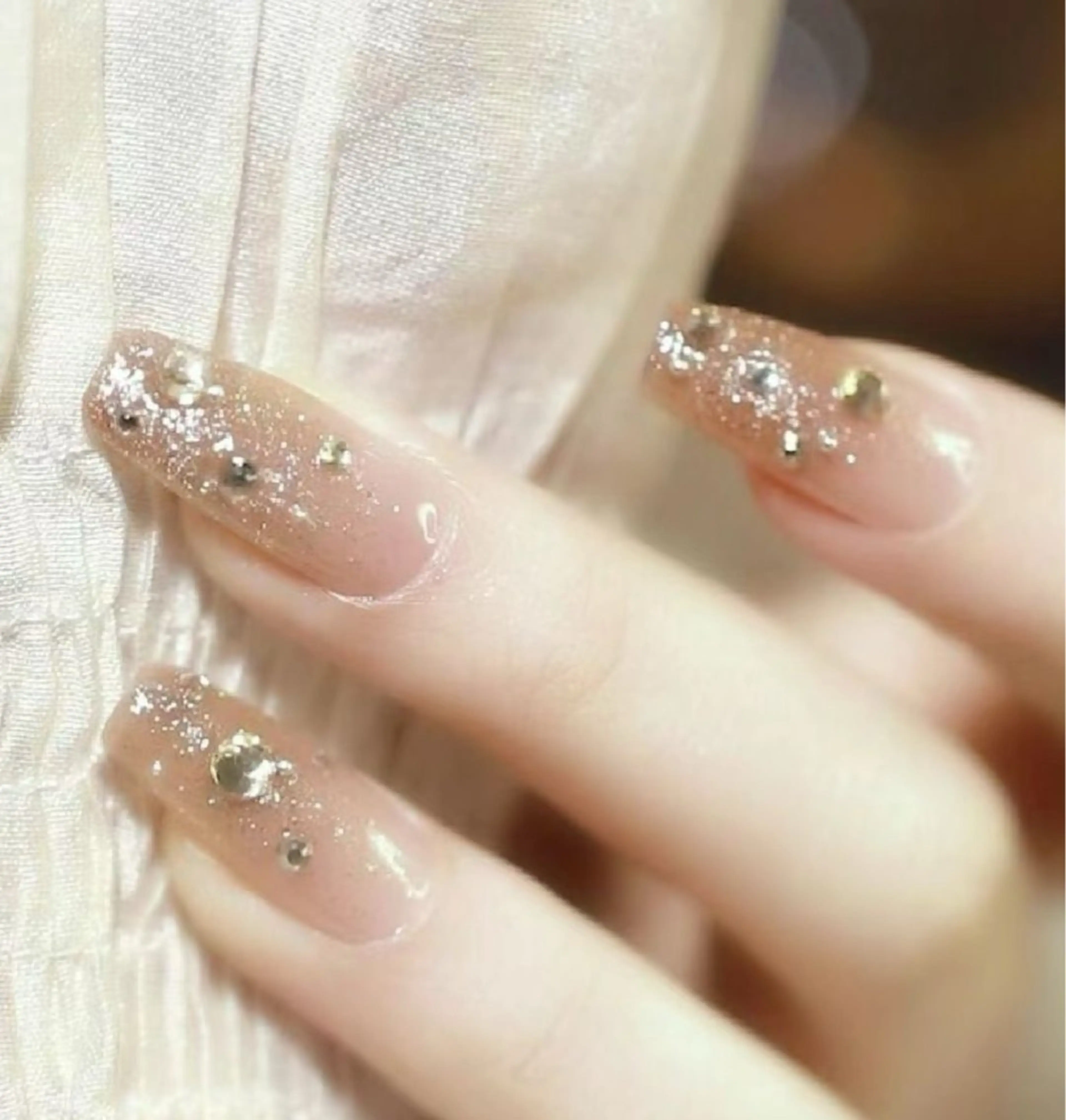 ネイル ハンドネイル MoonNail ユリ🌸のネイルデザイン