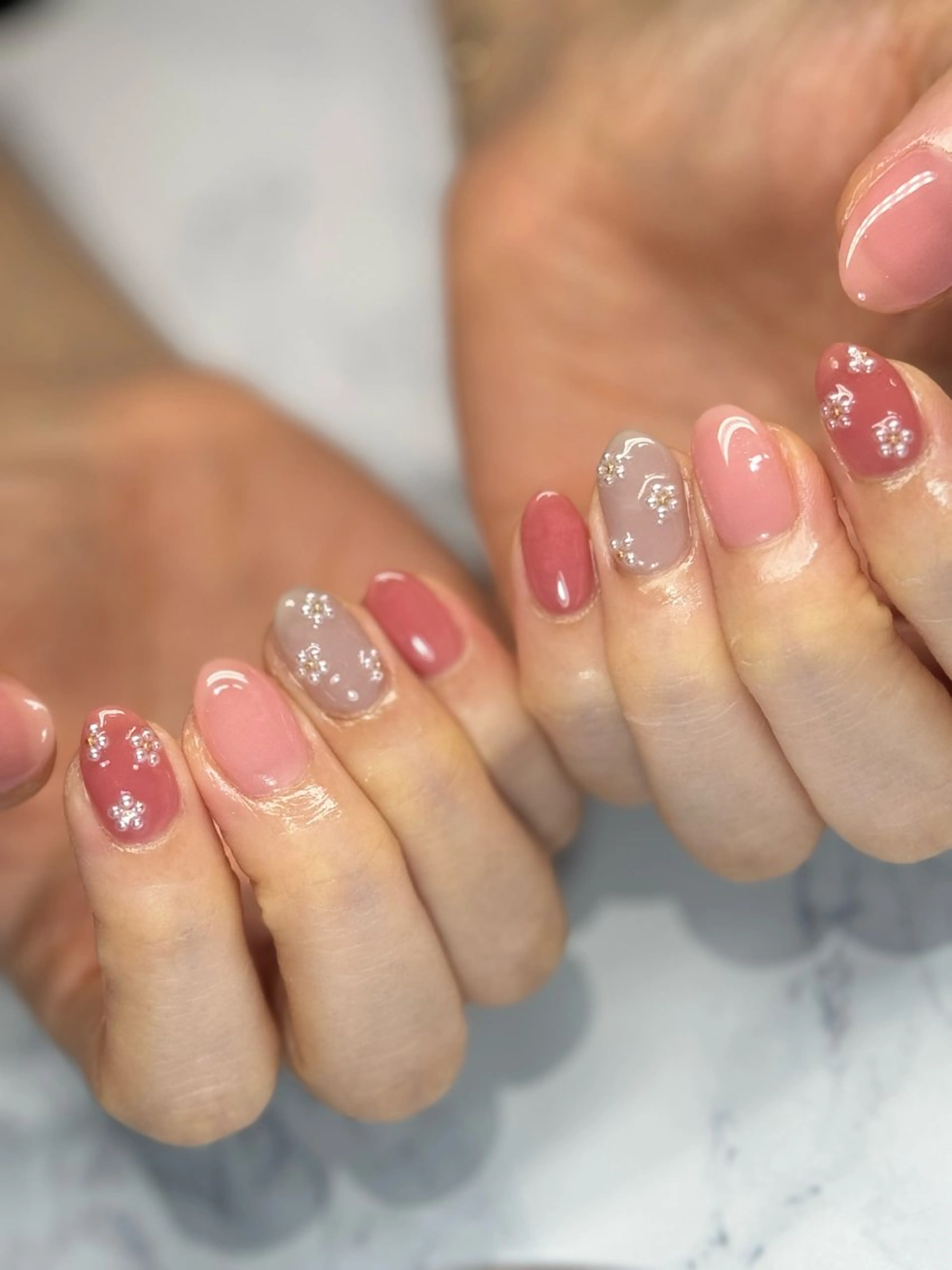 ネイル フラワーネイル ワンカラーネイル ピンク MILImili nailのネイルデザイン