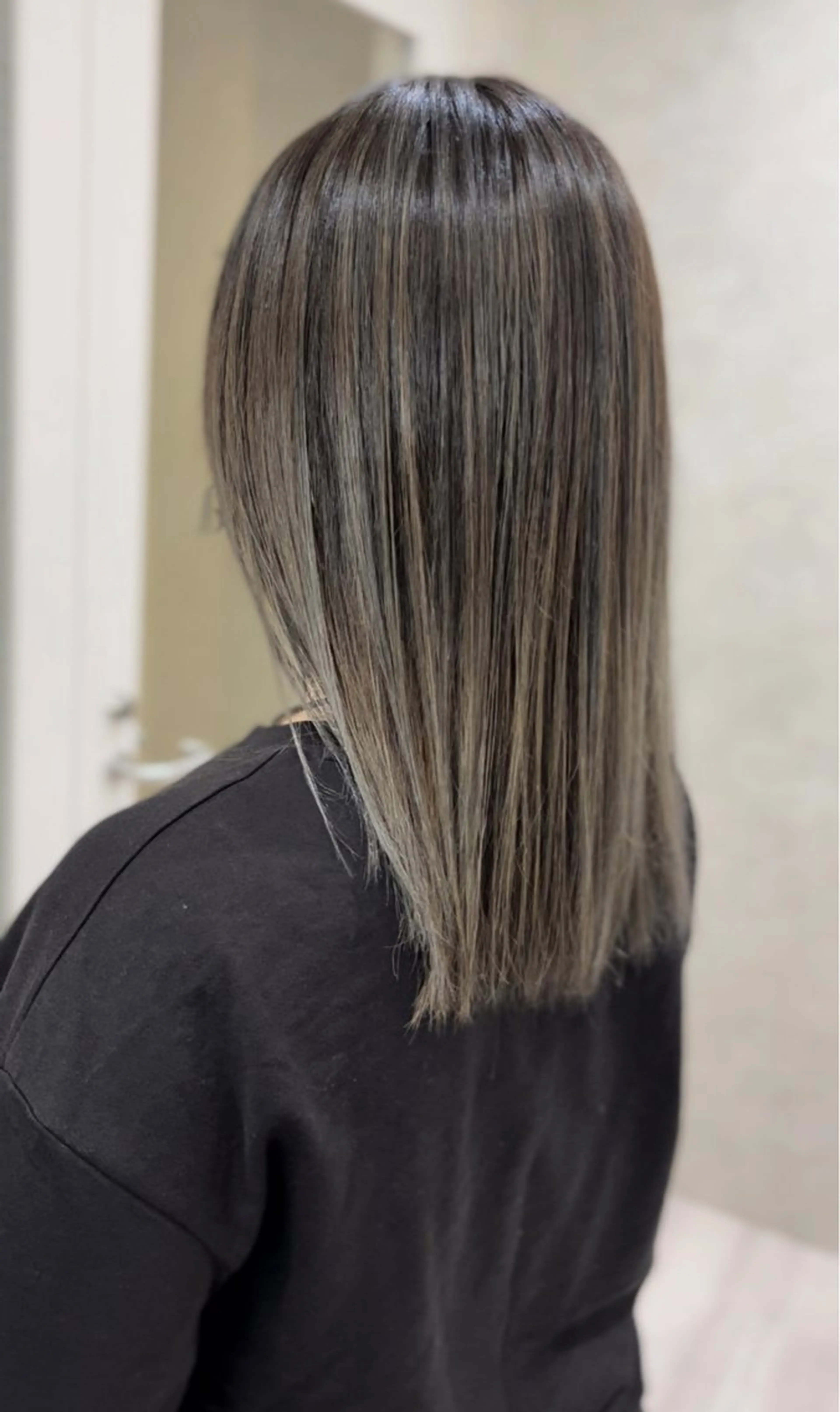 ロング カラー Blue高槻所属・ハイライト 透明感カラー松本のヘアスタイル