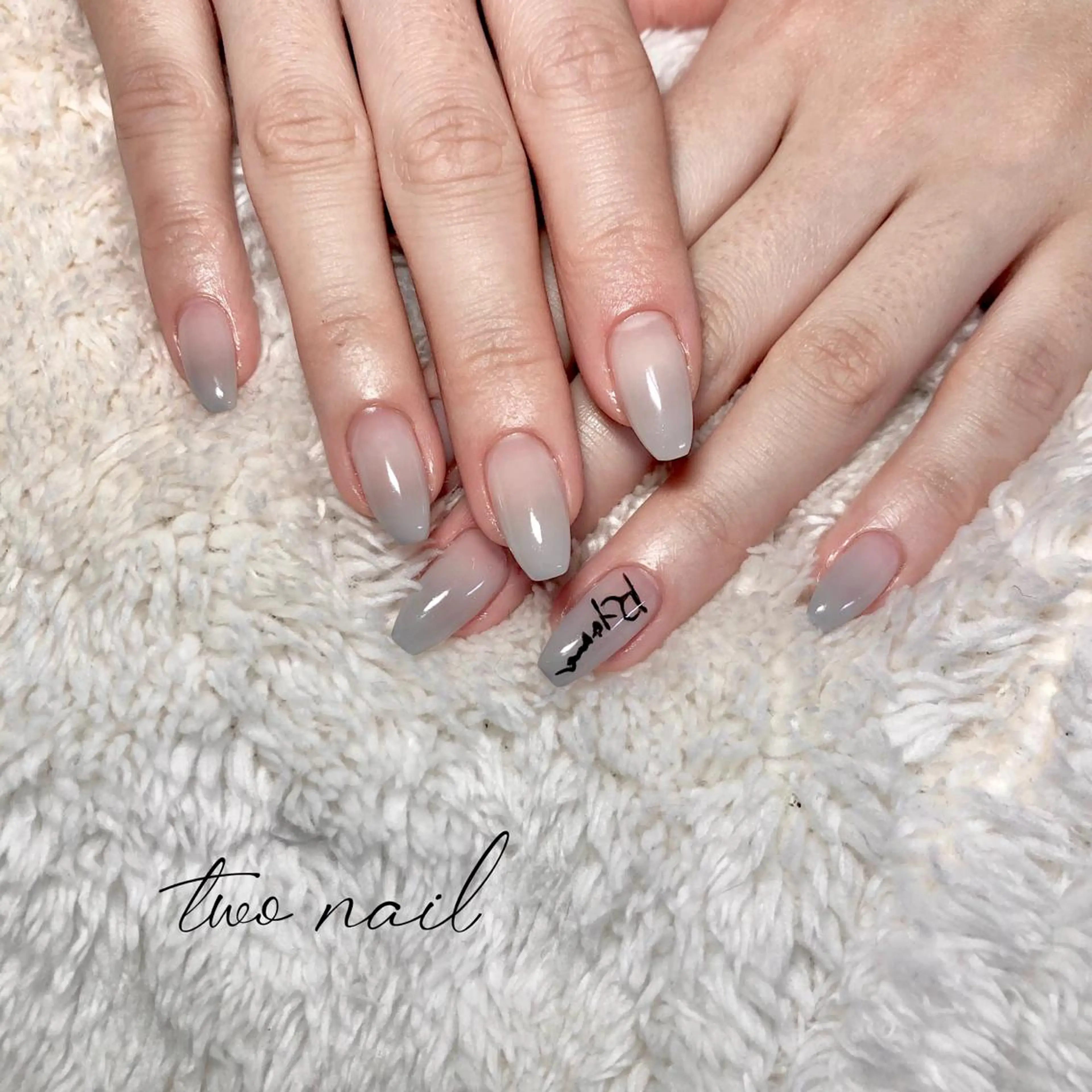 ネイル アートネイル フットネイル ハート ニュアンスネイル ホワイト ハンドネイル two nailのネイルデザイン