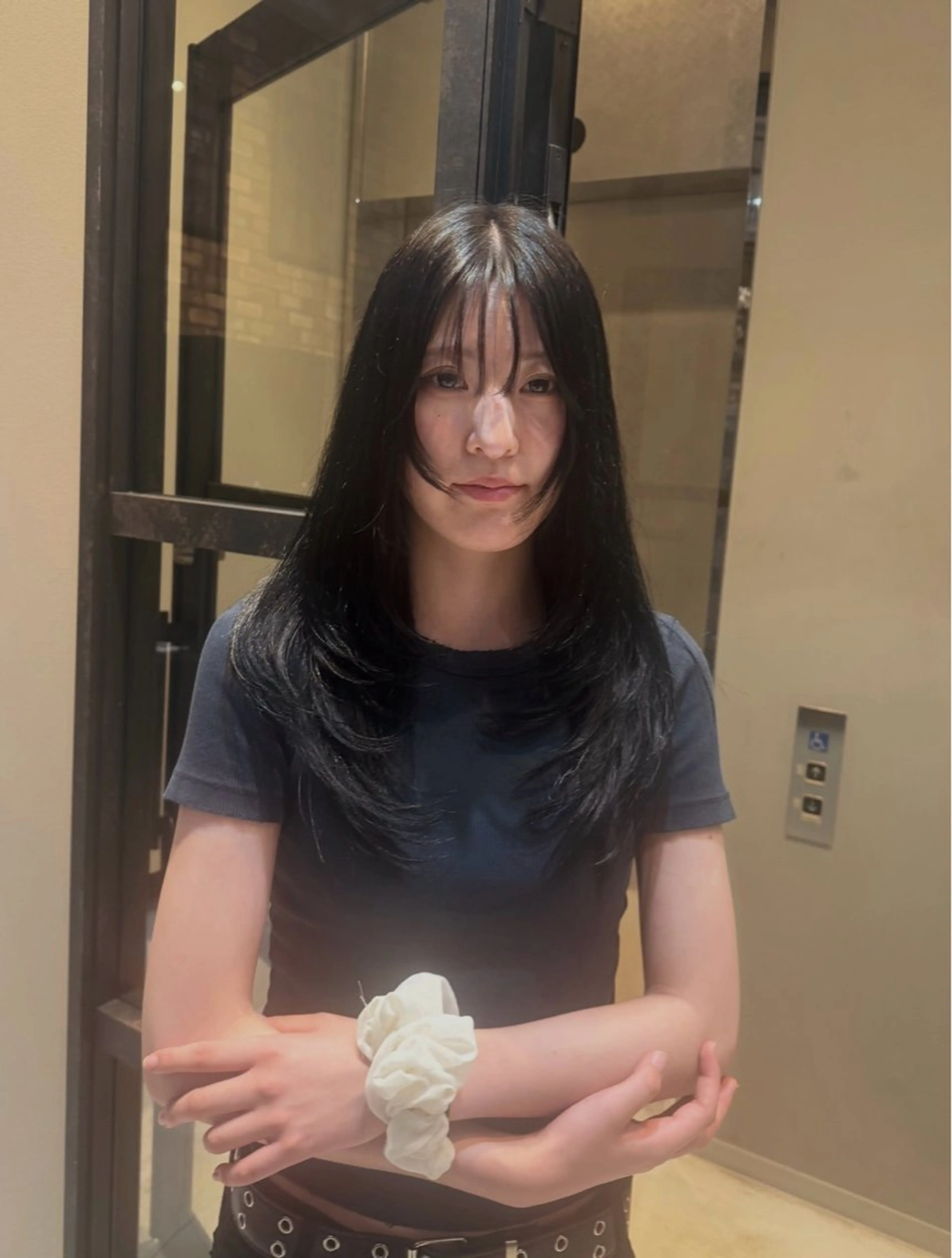 ロング カラー newi remi🖤のヘアスタイル