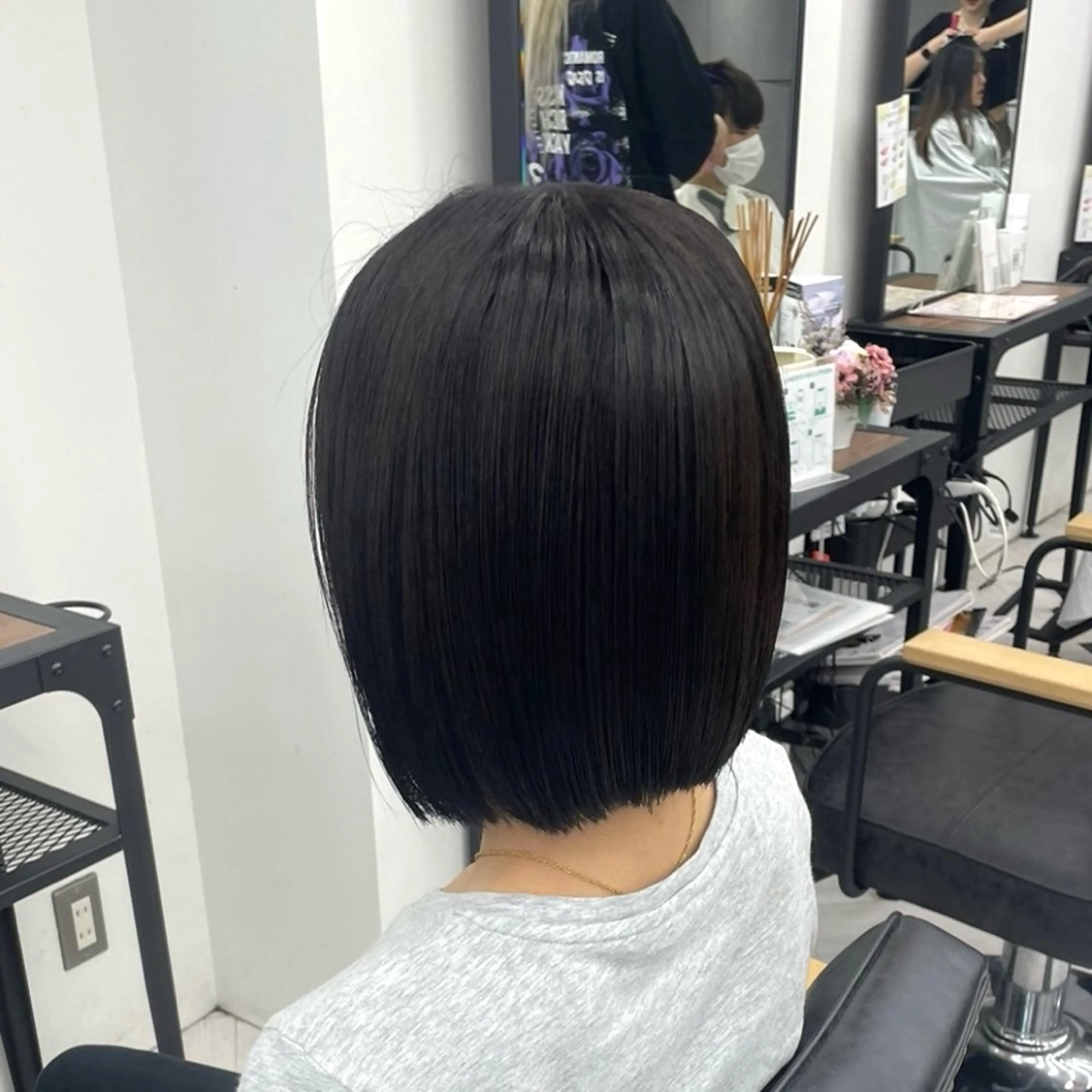 ショート カラー 黒髪 ボブ 韓国風ヘア ちょめ/八王子 ZEST emuのヘアスタイル