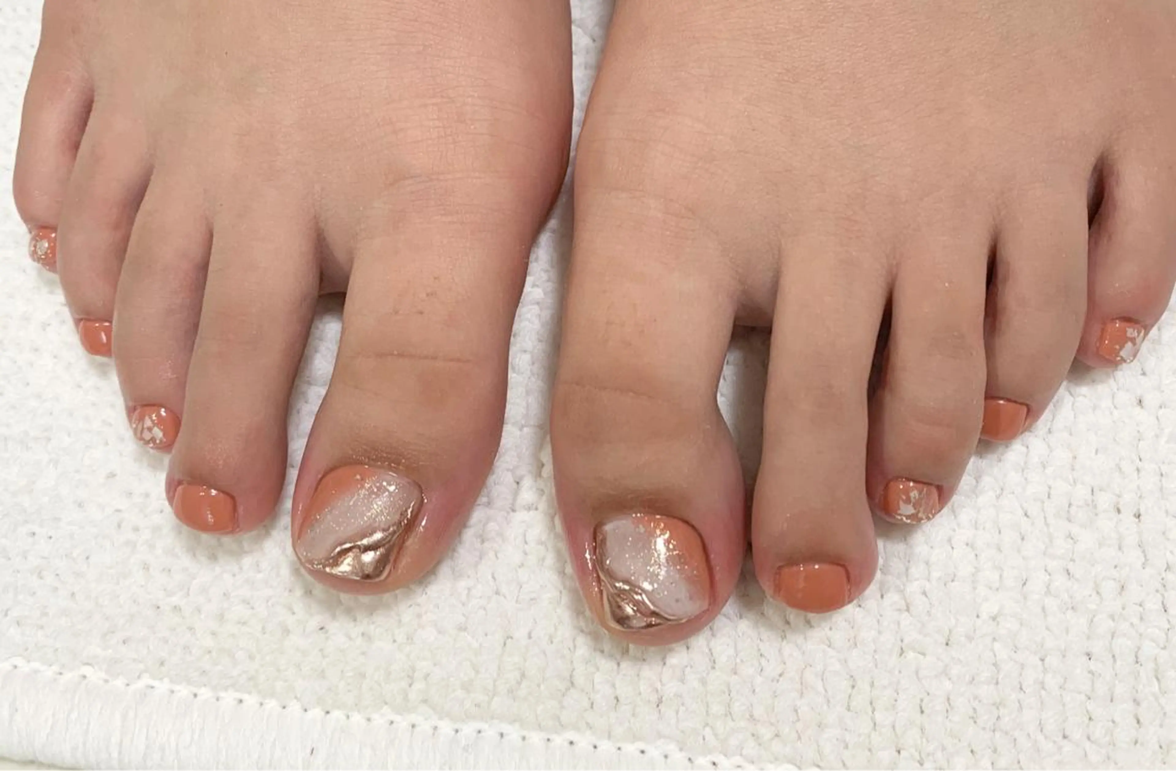 ネイル フットネイル 手塚 里奈のネイルデザイン