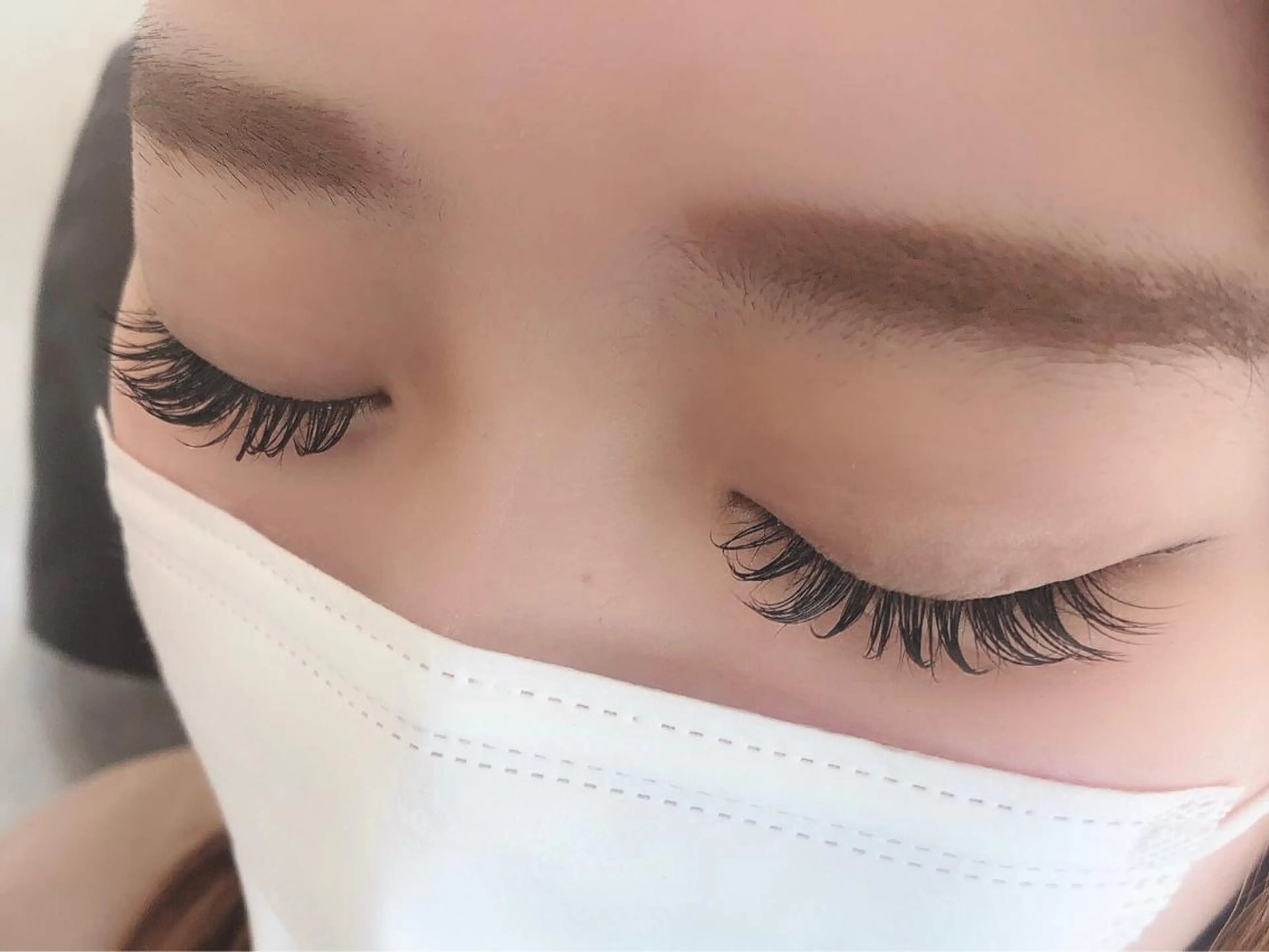 マツエク・マツパ 付け放題 Neoest Log ＋ bell所属・荒川 鈴菜のヘアスタイル