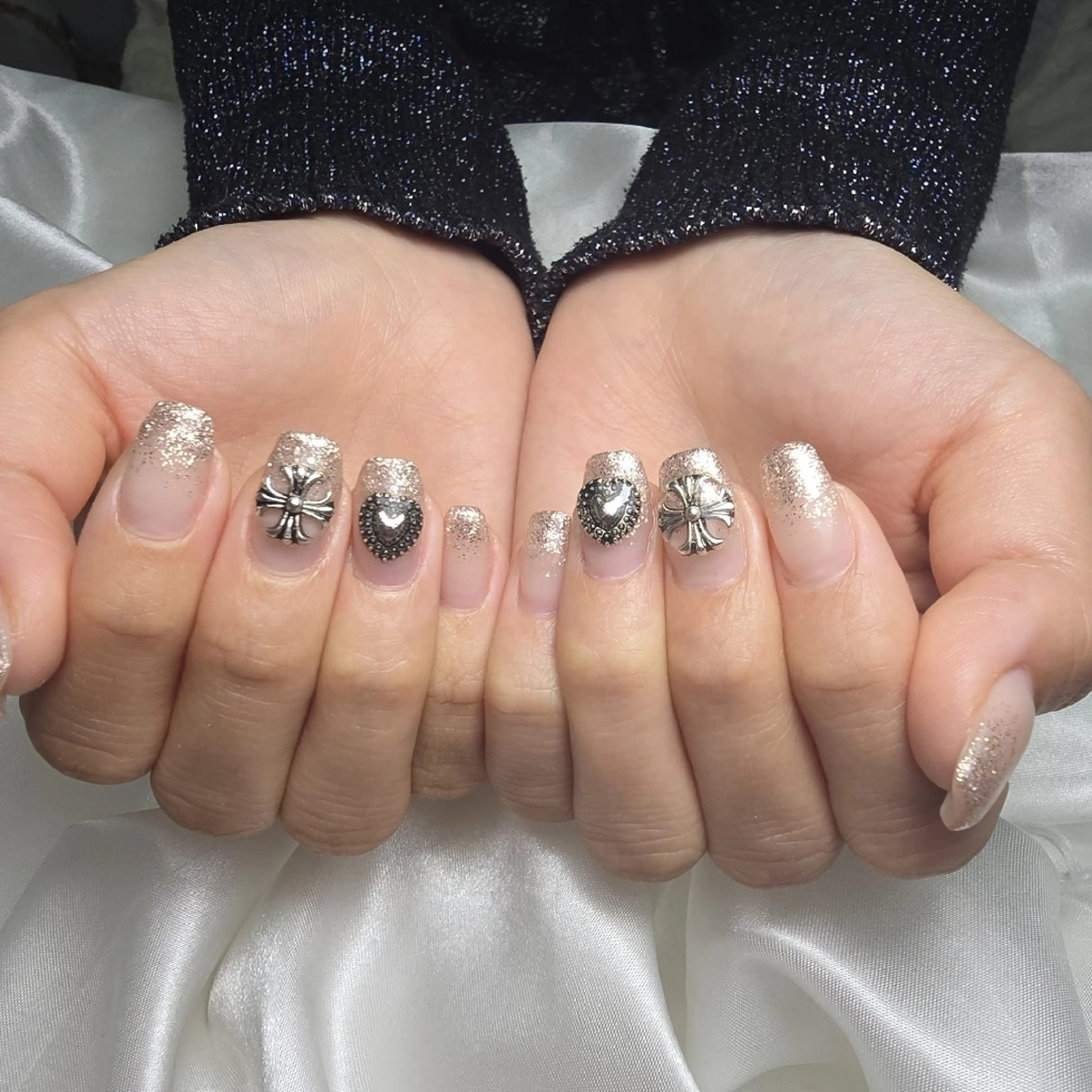 ネイル ビジュード ネイルのネイルデザイン