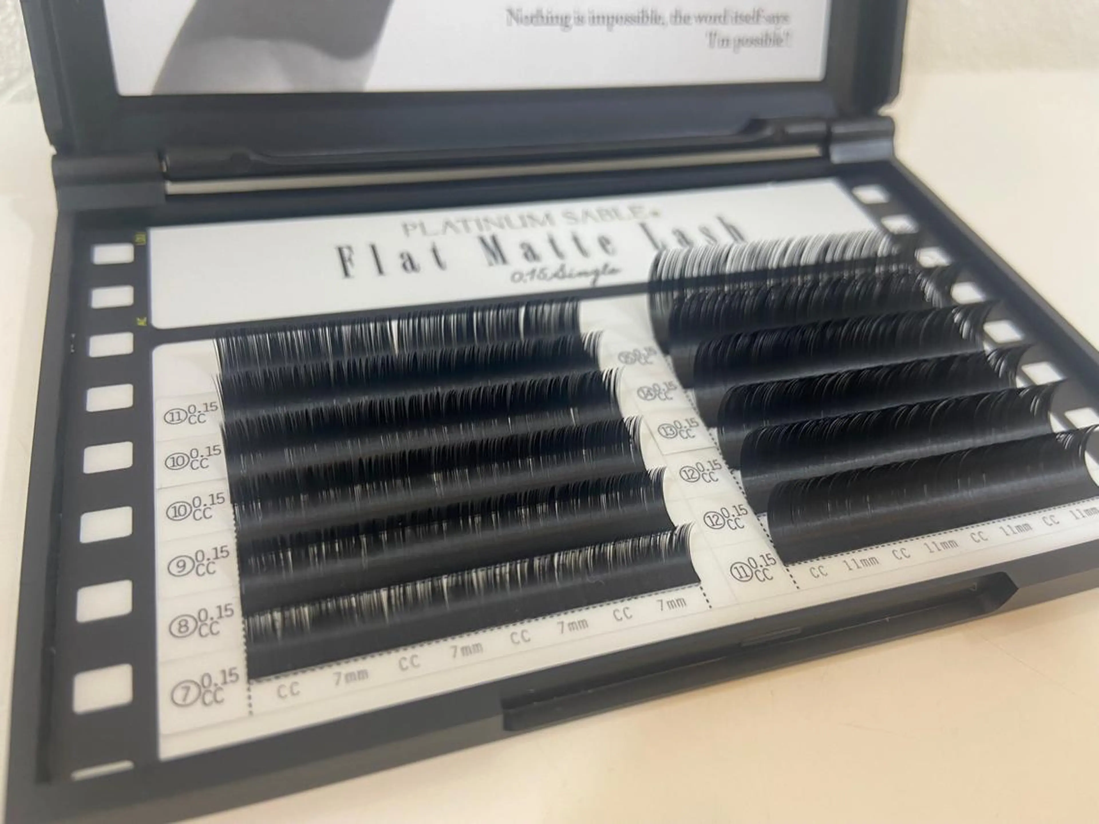 マツエク・マツパ フラットラッシュ カットスタジオピエロ所属・若江岩田マツエク SUNのマツエク・マツパデザイン