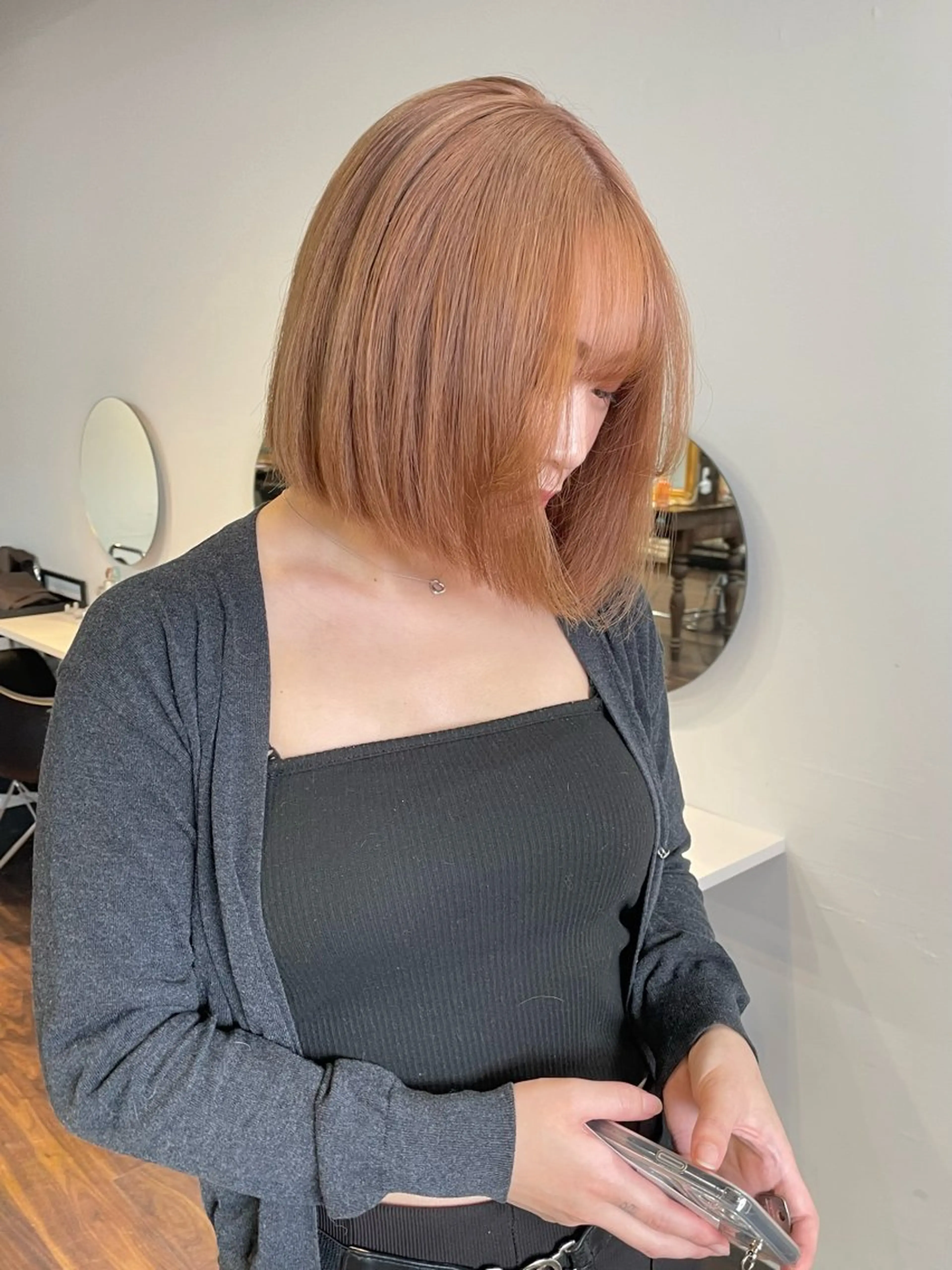 ミディアム カラー ヘアアレンジ ベージュカラー ブリーチ ダブルカラー グレージュ ミルクティーベージュ maoブリーチ無し 似合わせカラーのヘアスタイル