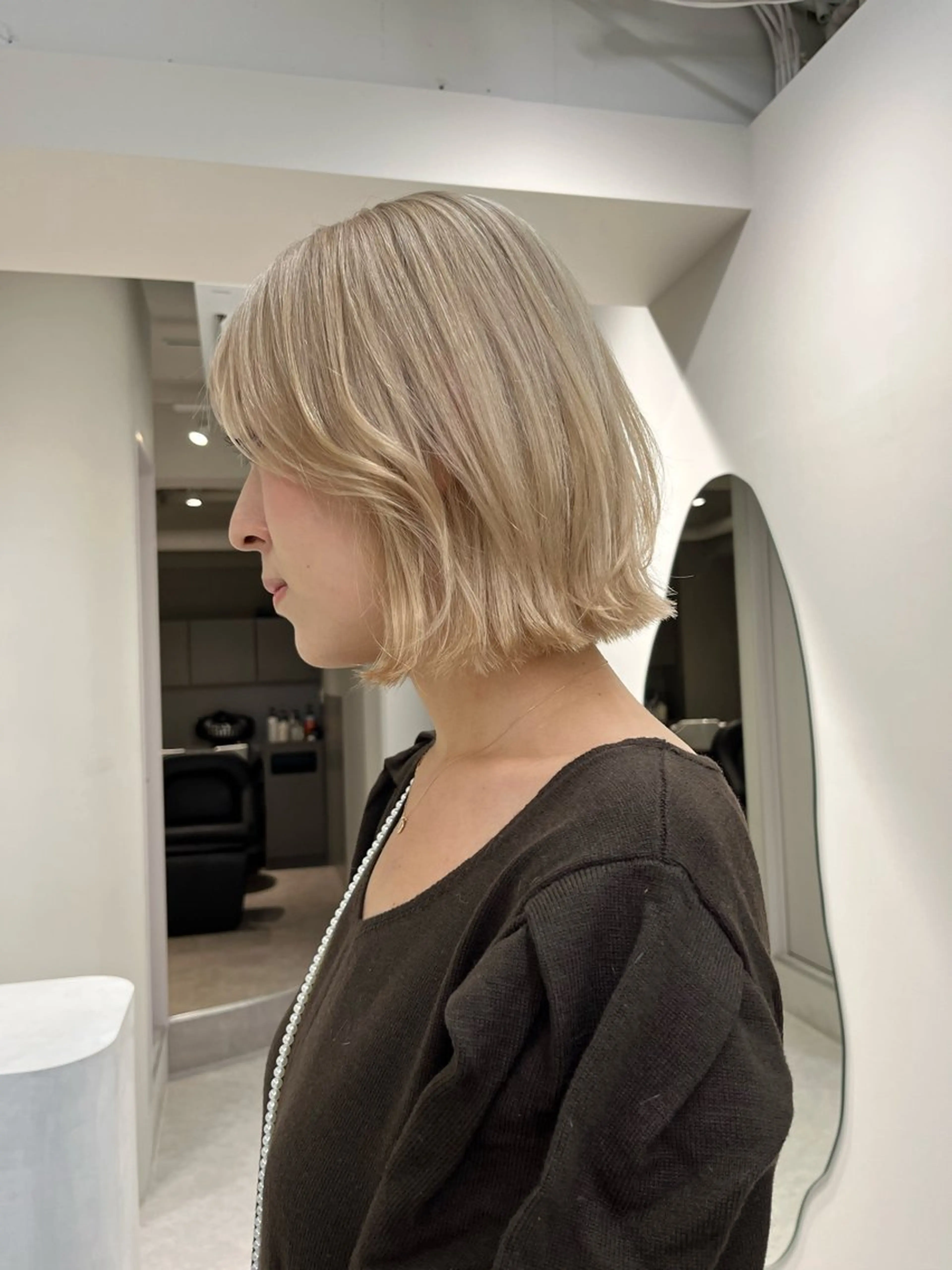 ショート カット ヘアカラー ハイトーン/ ボブ 中村麟のヘアスタイル