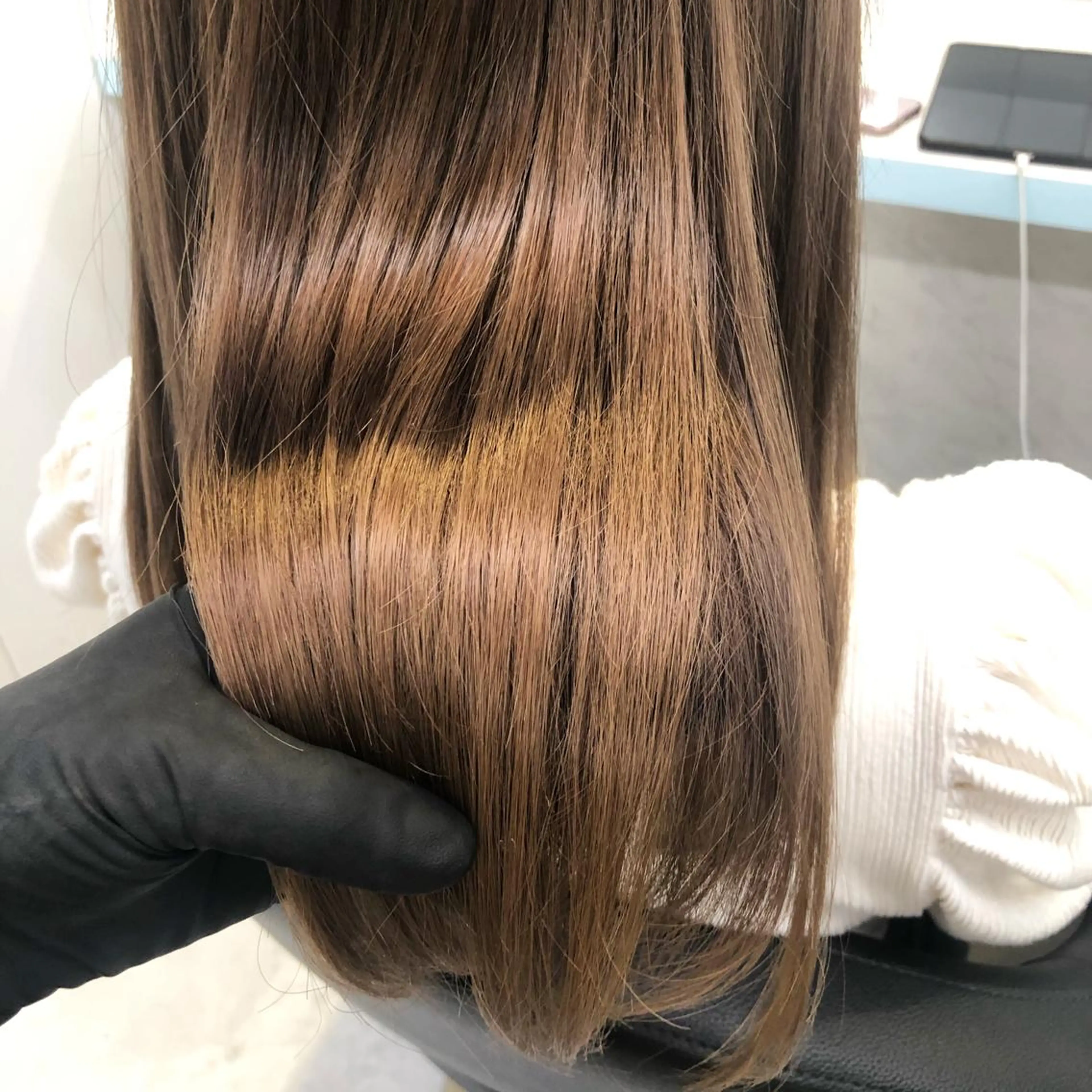 セミロング 💗🤍透明感カラー 🤍💗kanonのヘアスタイル