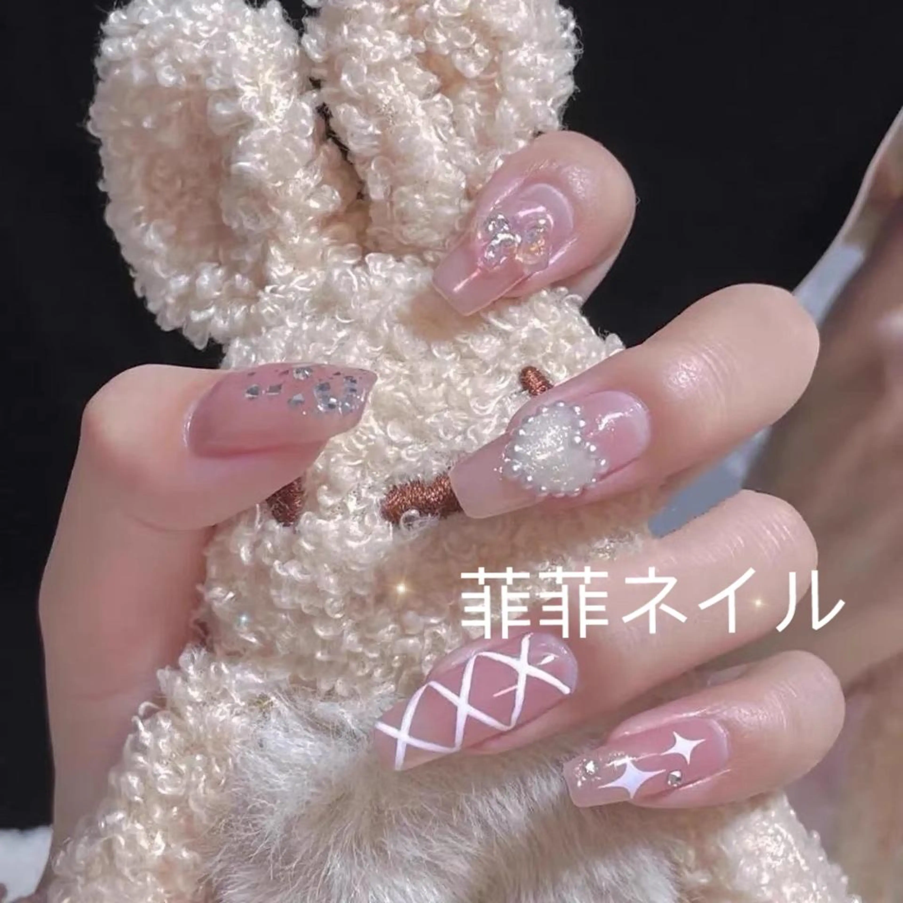 ネイル 菲菲ネイルサロン所属・FF フィフィネイルサロンのネイルデザイン