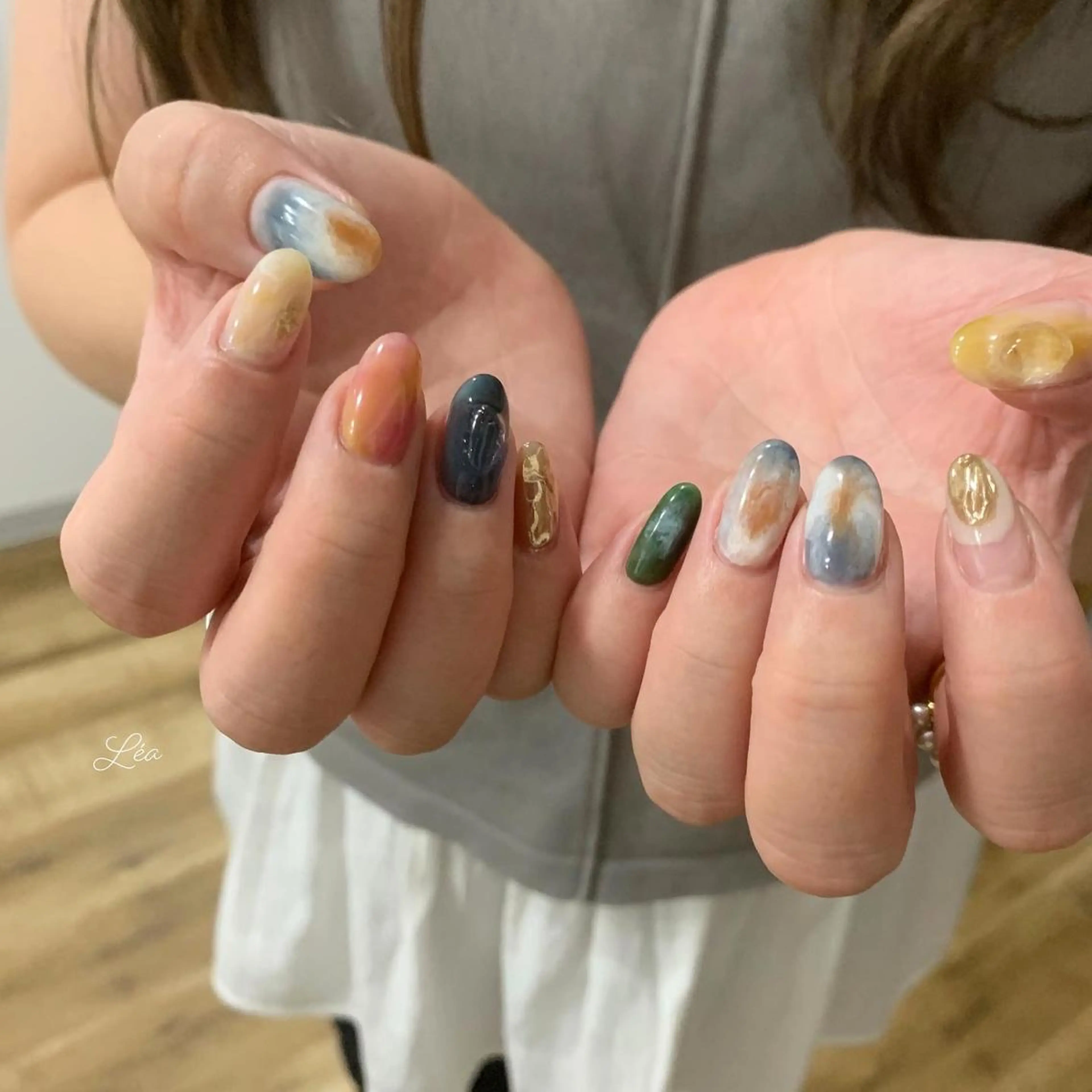 ネイル ジェルネイル 持ち込み パラジェル ソフトジェル Léa nailのネイルデザイン