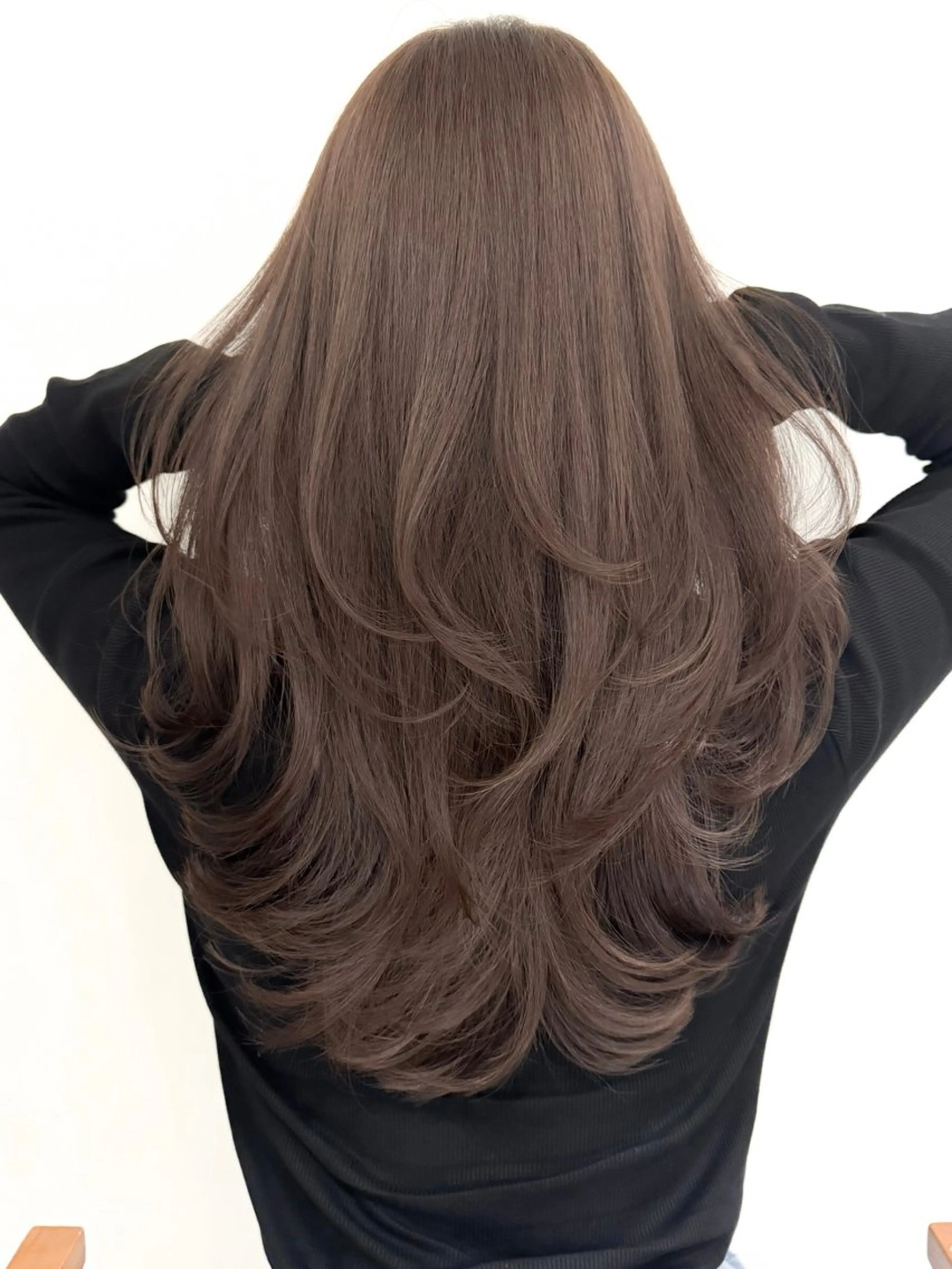 ロング カラー ✨レイヤーカット/透 名感カラー特化✨のヘアスタイル