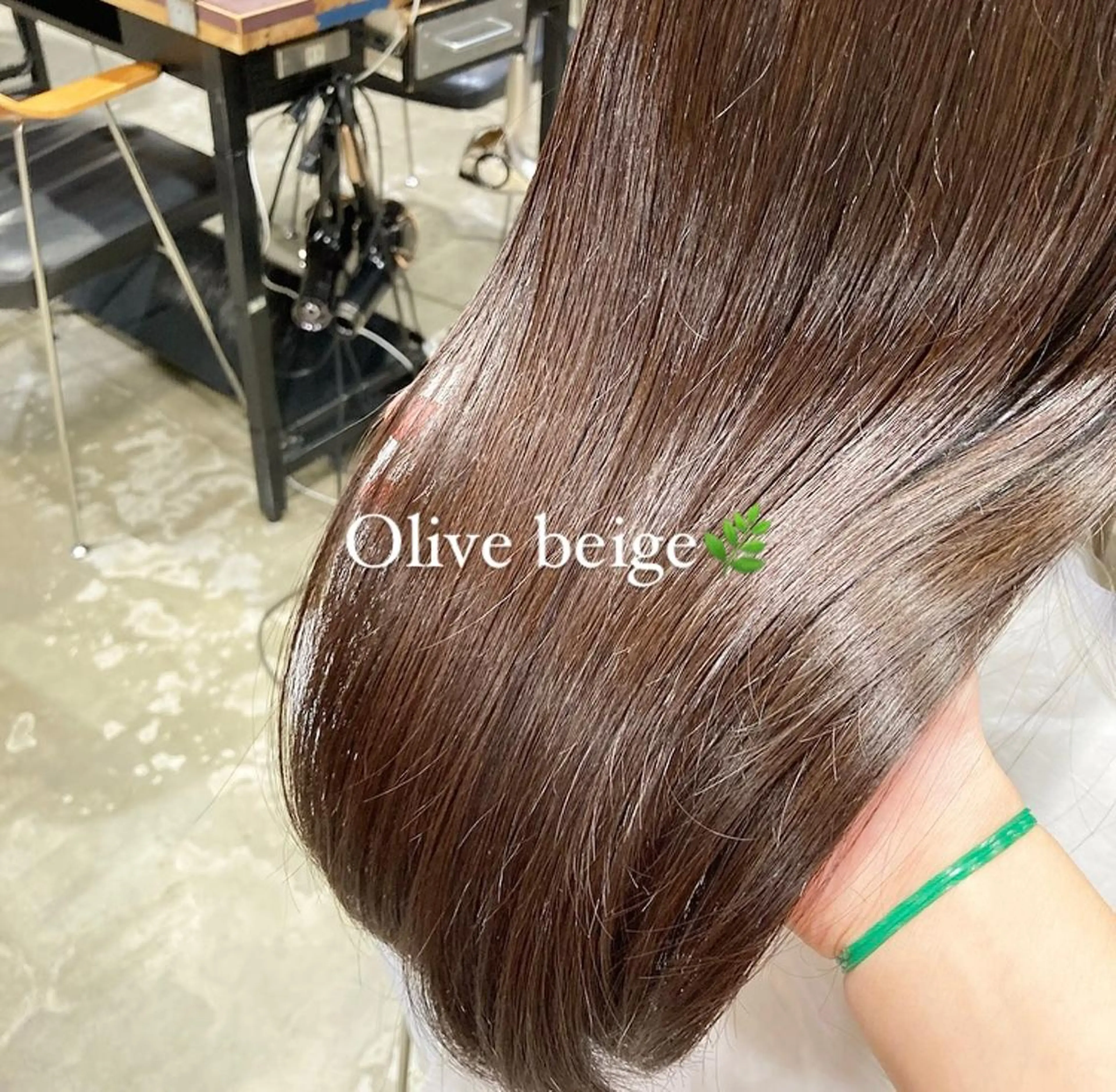 ミディアム カラー ベージュカラー 透明感カラー オリーブベージュ 暖色/艶髪/ボブ/ ショート/Ayaのヘアスタイル