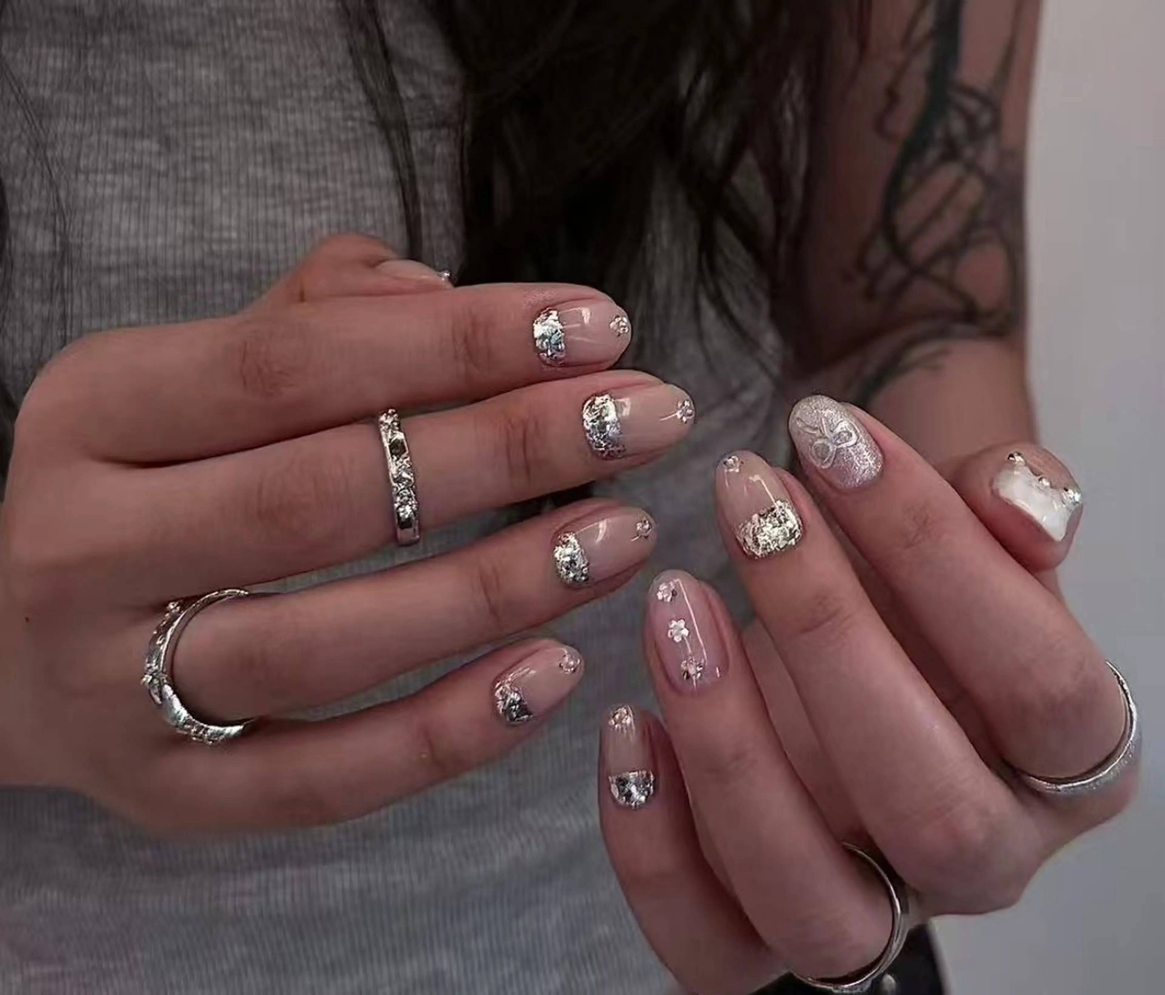 ネイル フラワーネイル フレンチネイル ジェルネイル ガラスフレンチ ハート ハンドネイル BabyYouMi nailのネイルデザイン