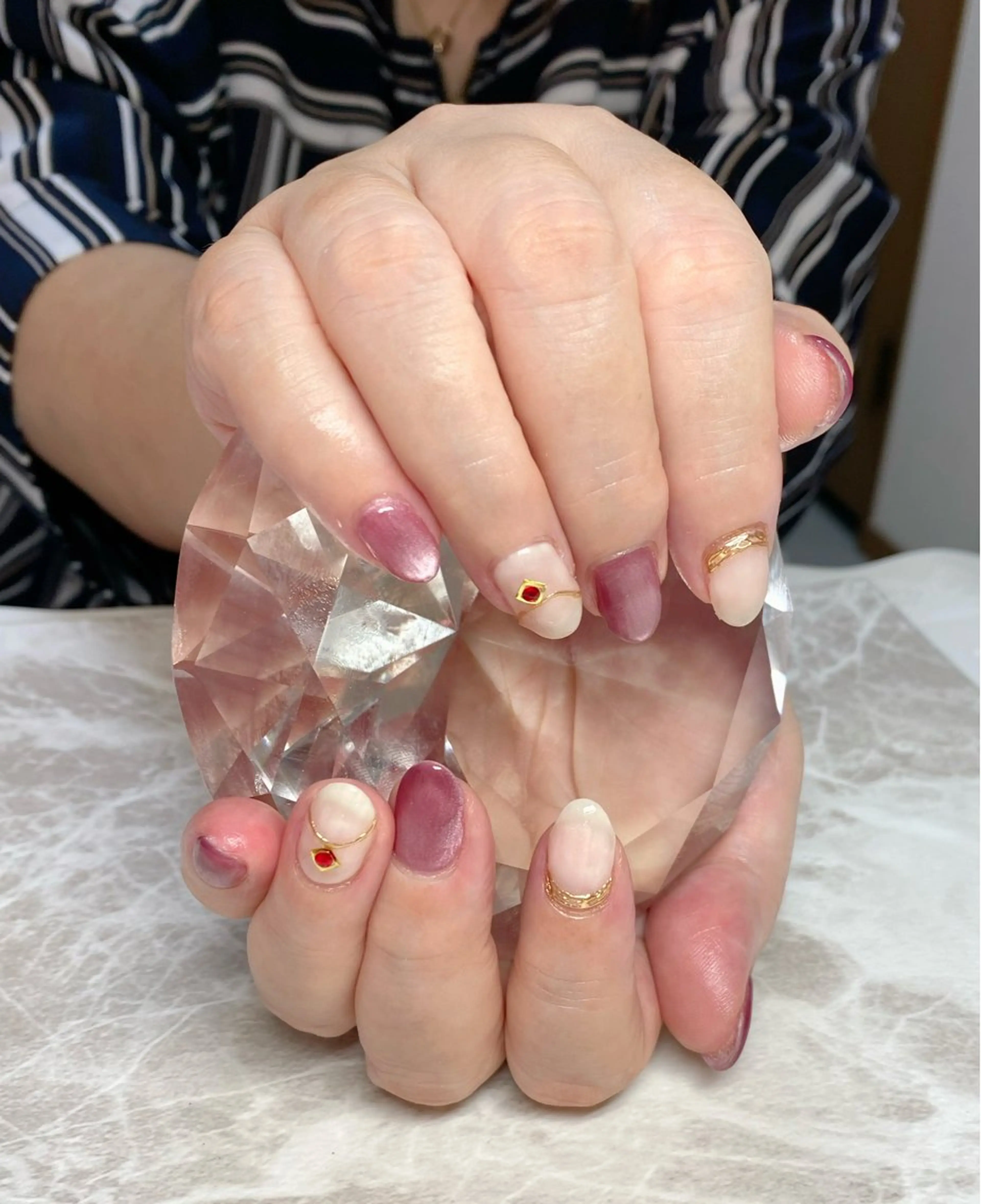 ネイル ハンドネイル ゆぴねいる所属・ゆぴねいる yupinailのネイルデザイン