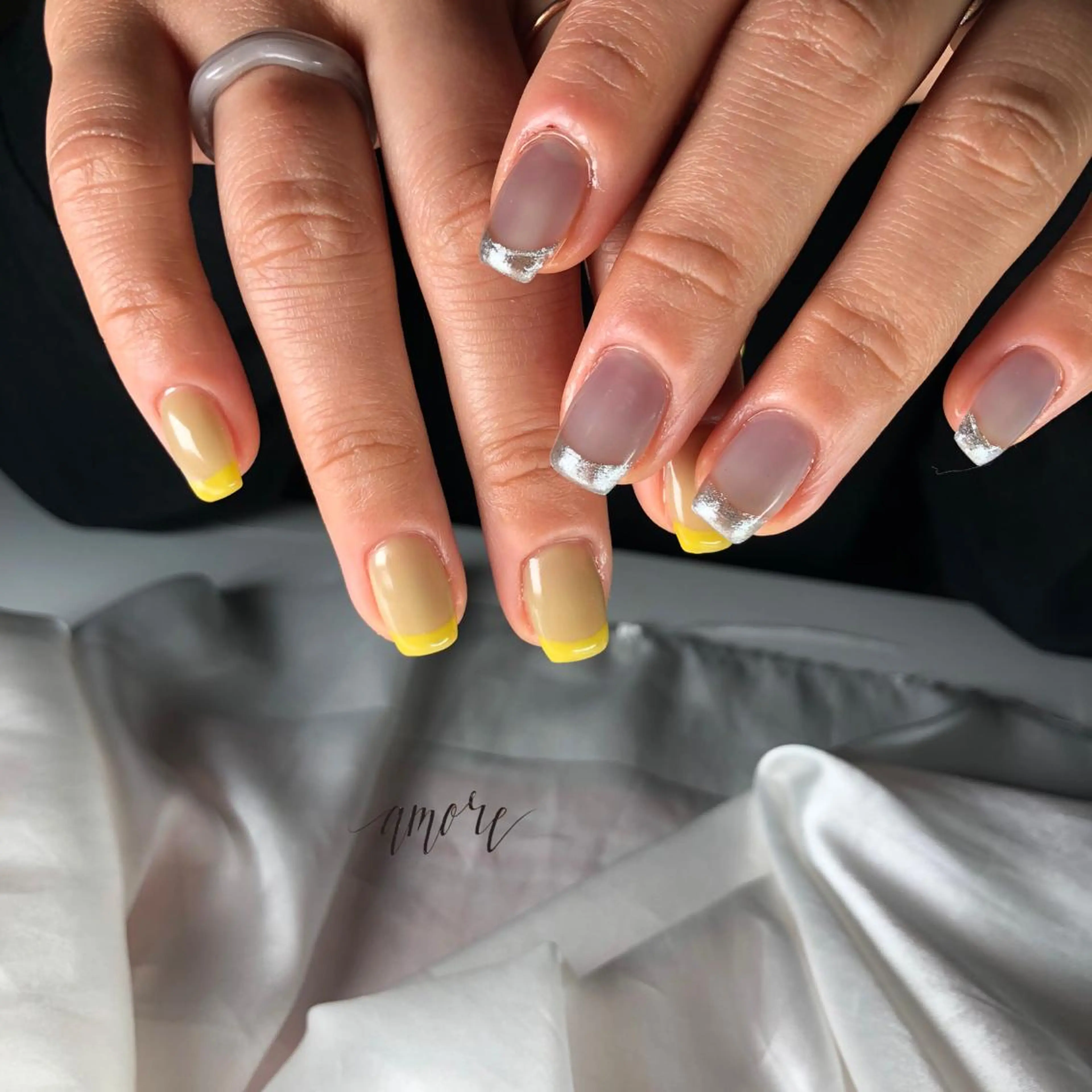 ネイル ジェルネイル 氷ネイル・うるうるネイル キラキラネイル マグネットネイル ミラーネイル You kyehwaのネイルデザイン