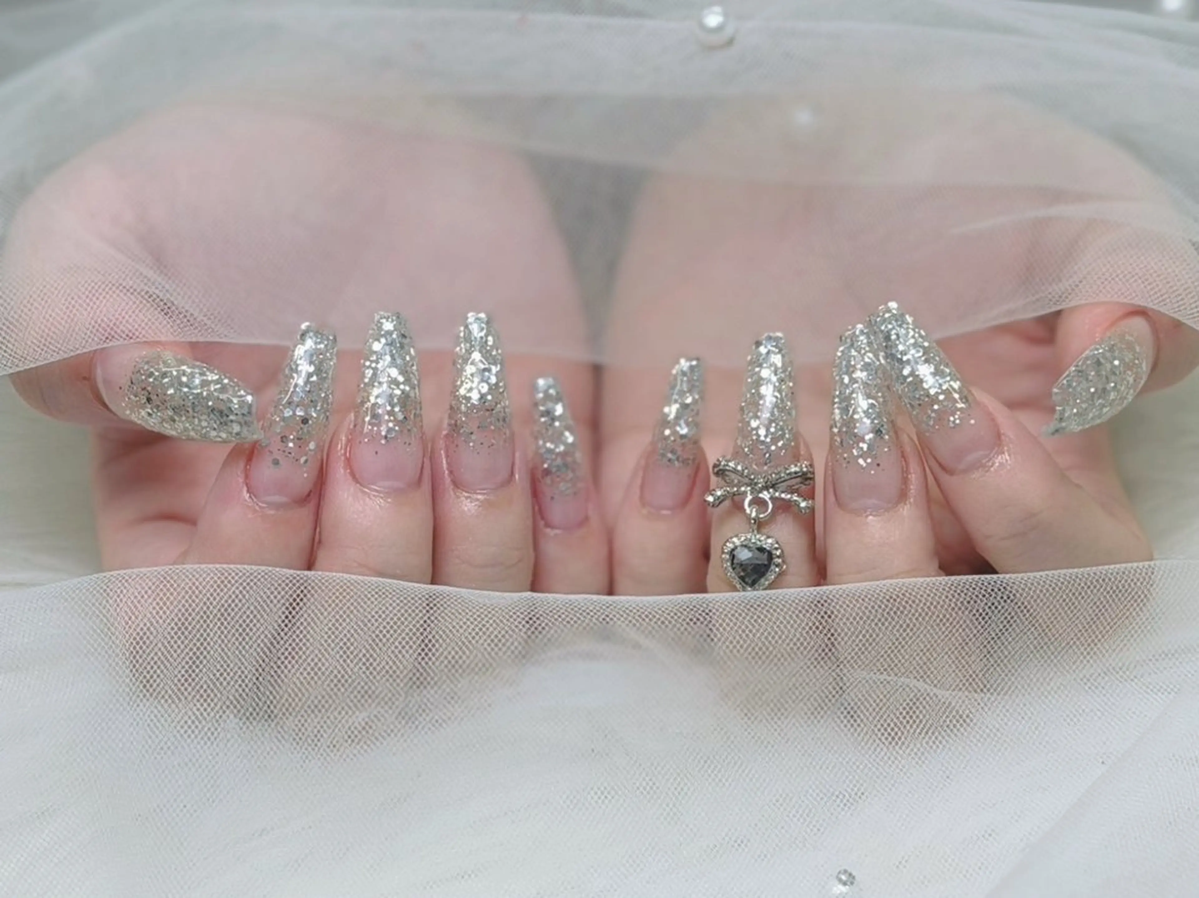 ネイル lucky nail 歌舞伎町のネイルデザイン