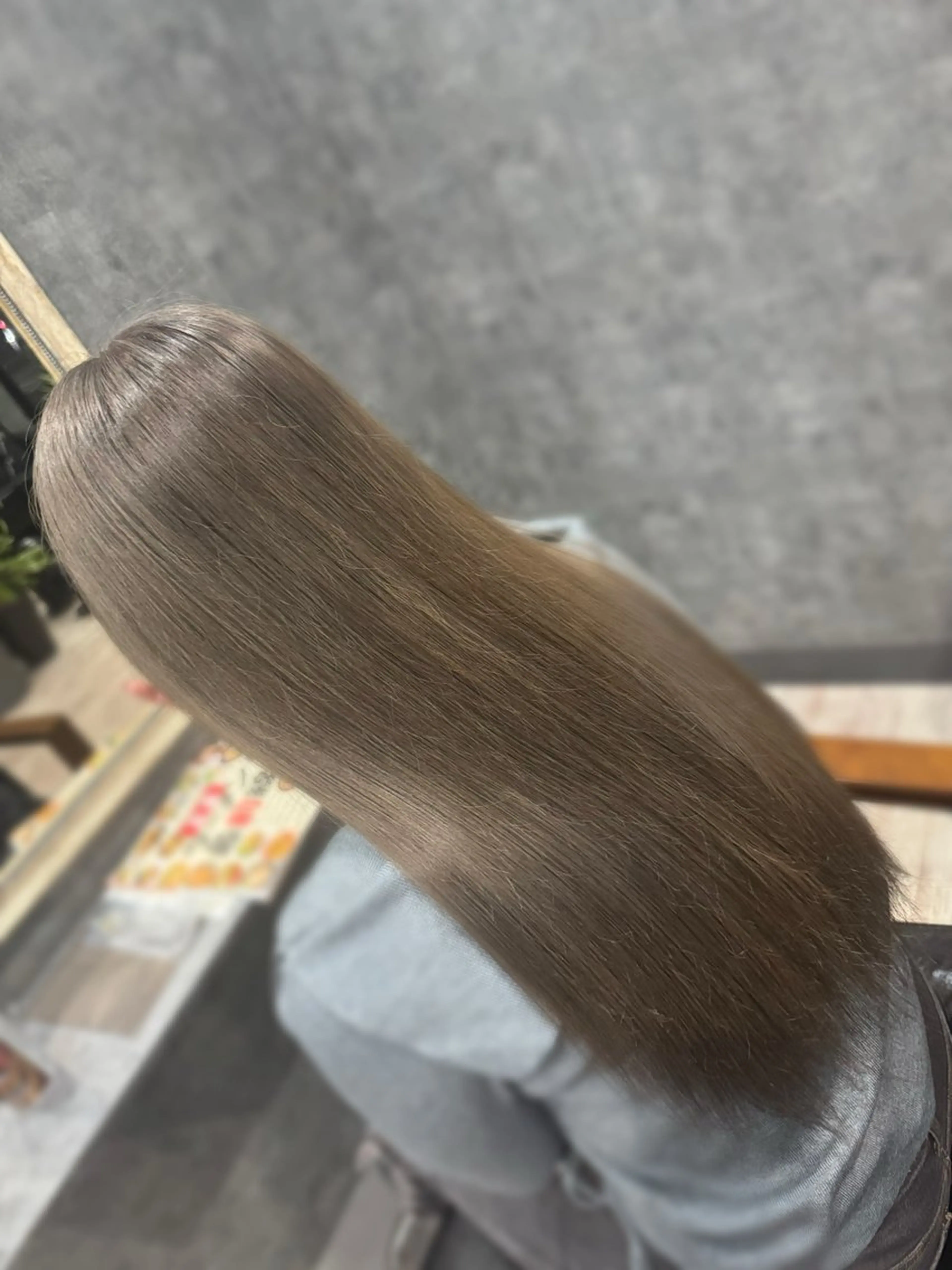 ロング カラー グレージュ glac所属・glac 當田のヘアスタイル