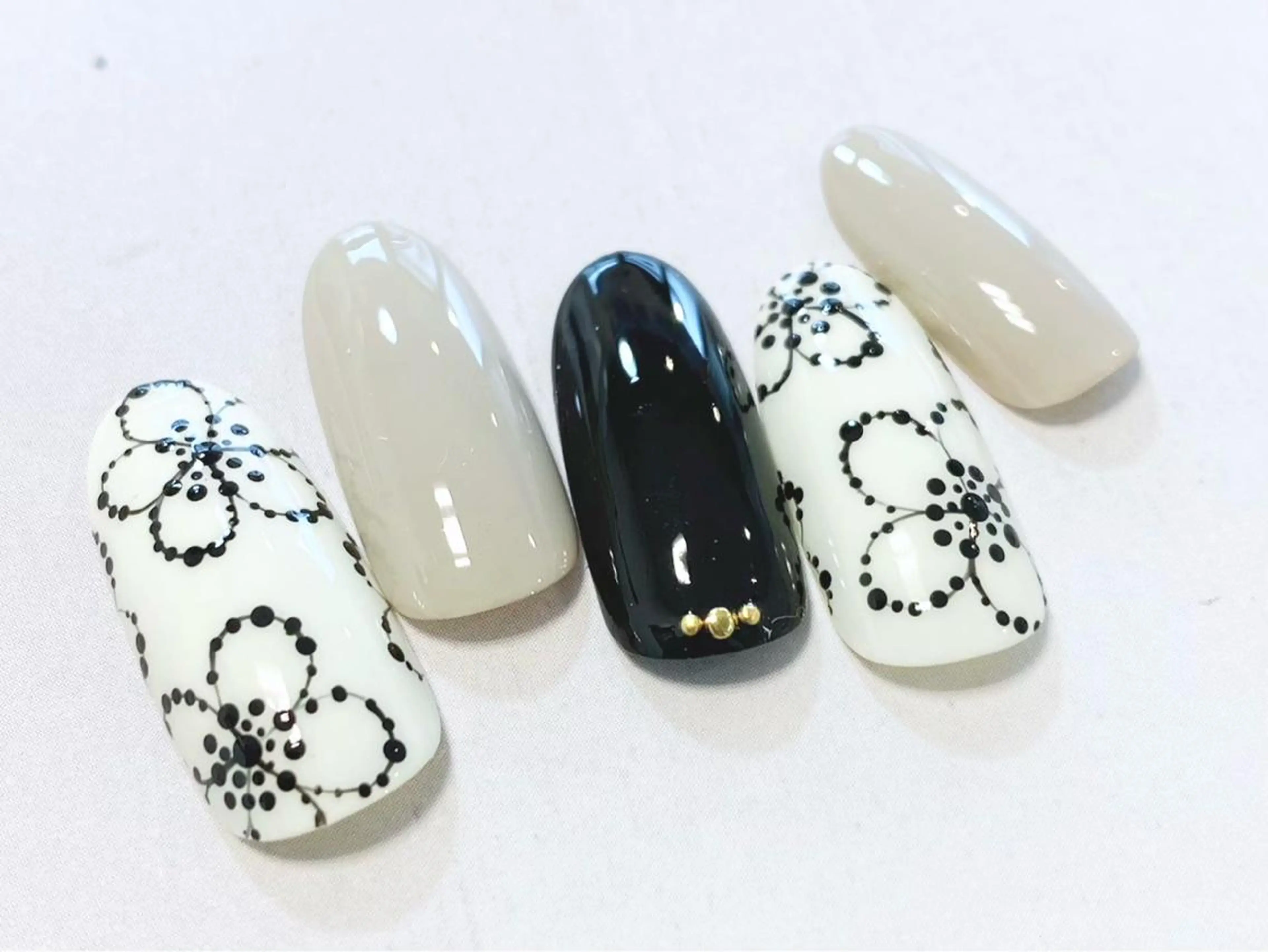 ネイル Nail salon mewのネイルデザイン