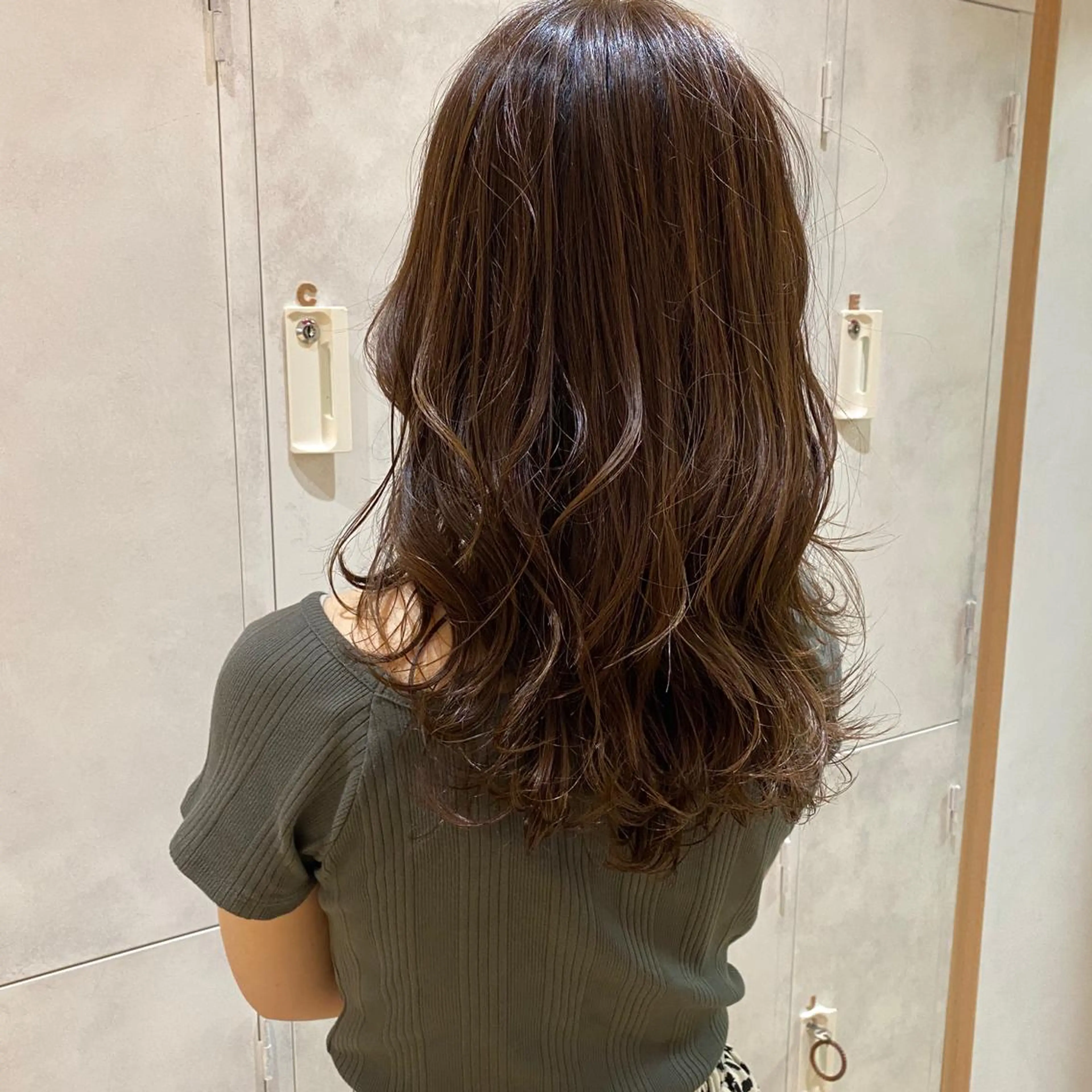 ロング ヘアセット くびれミディ🌷 暖色系No1高橋智のヘアスタイル