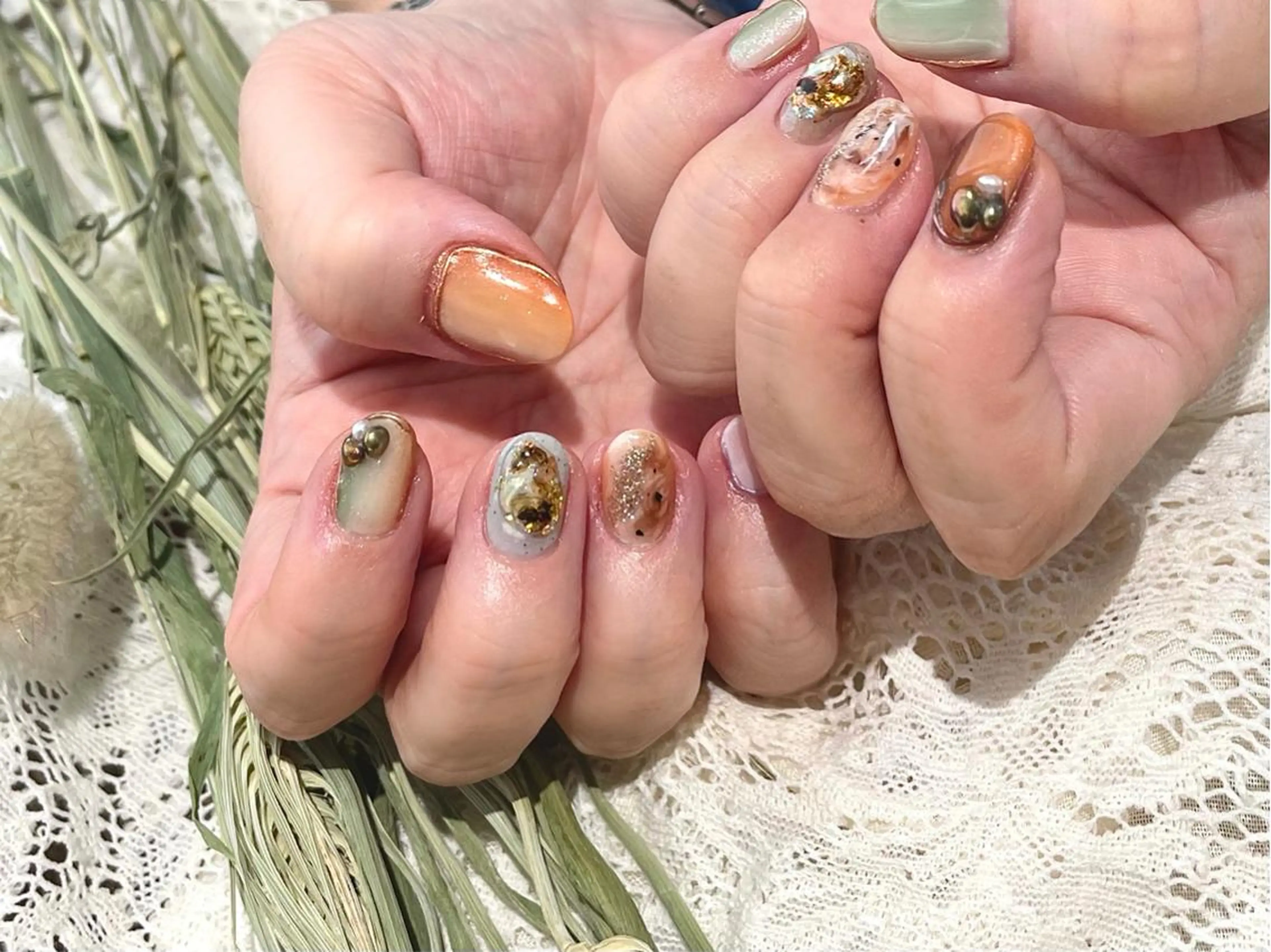 ショート m kaori𓃟のネイルデザイン