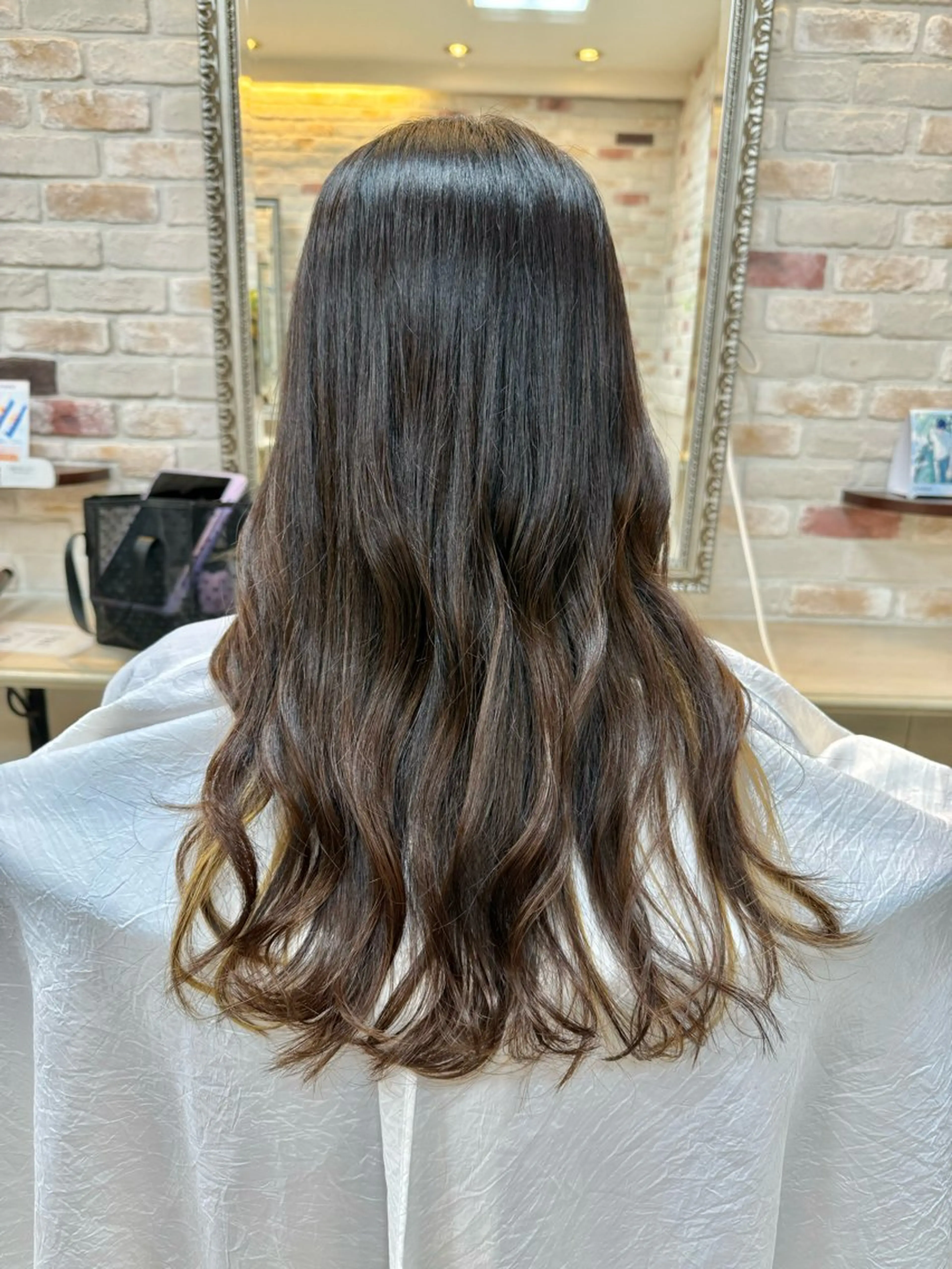 ロング のぐち ゆうなのヘアスタイル