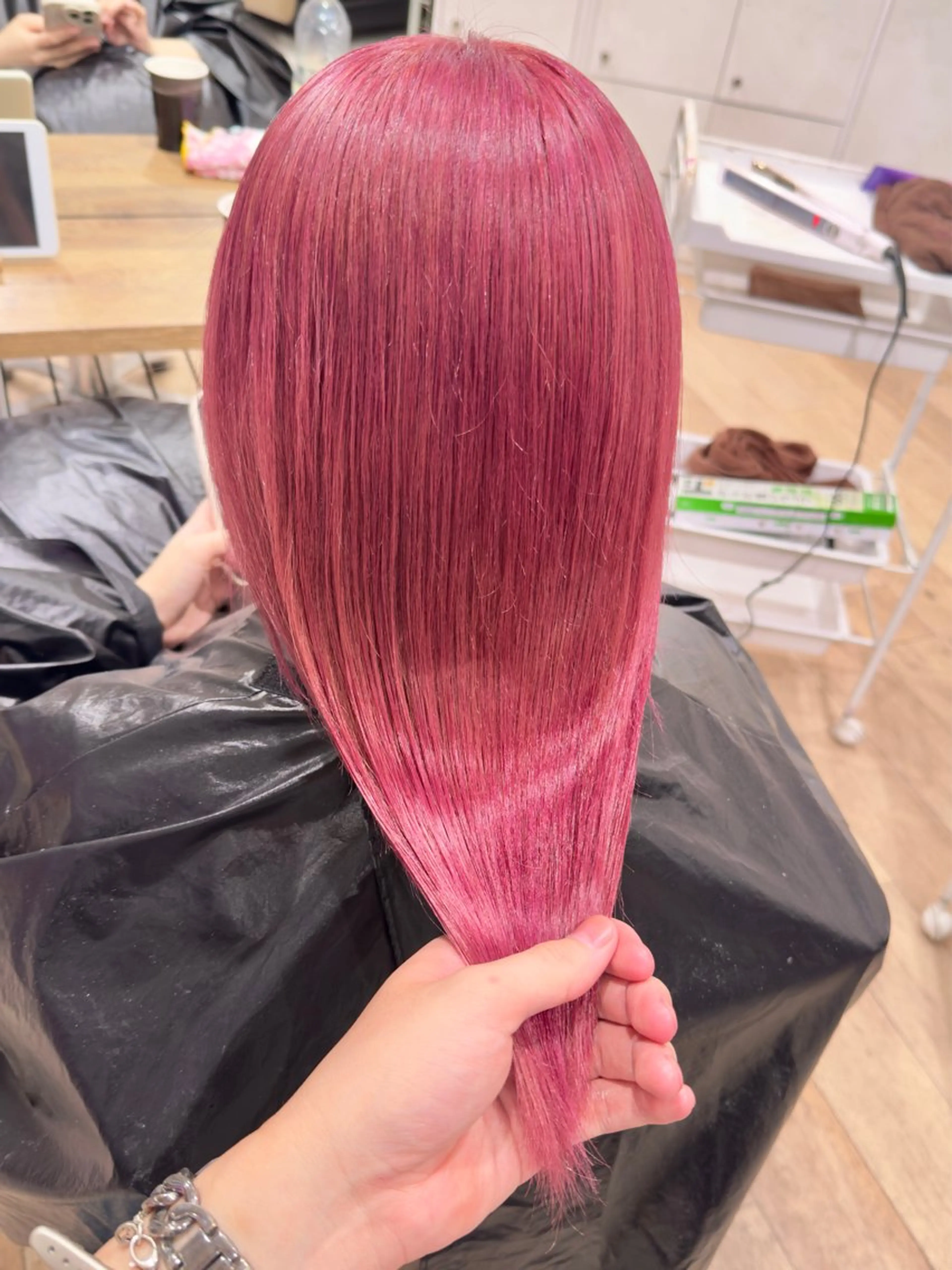 セミロング カラー 立川/ブリーチ/ 髪質改善/西川翔真のヘアスタイル