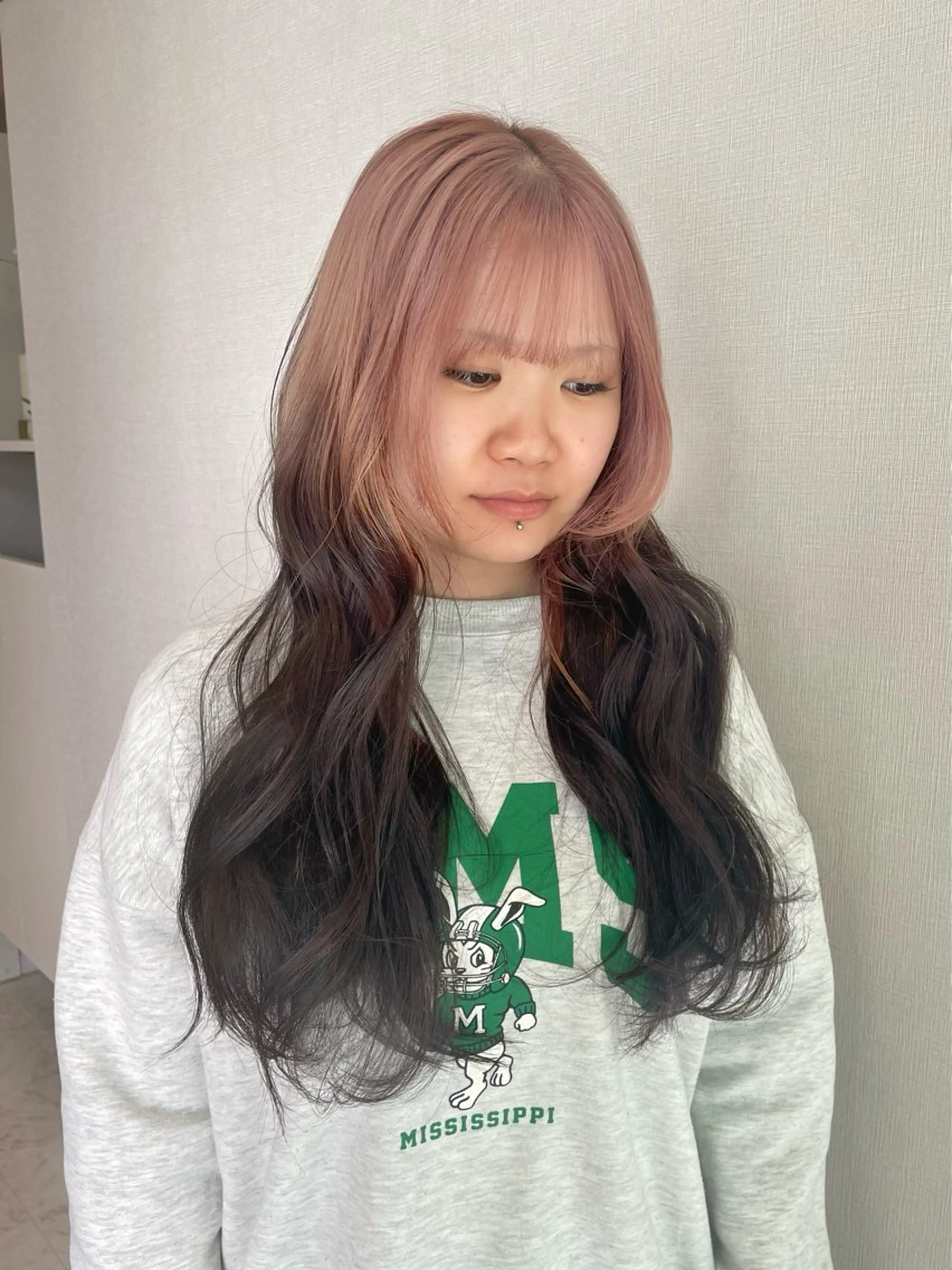 ロング カラー ヘアカラー moe🥣ﾚｲﾔｰ ｶｯﾄ/透明感ｶﾗｰのヘアスタイル