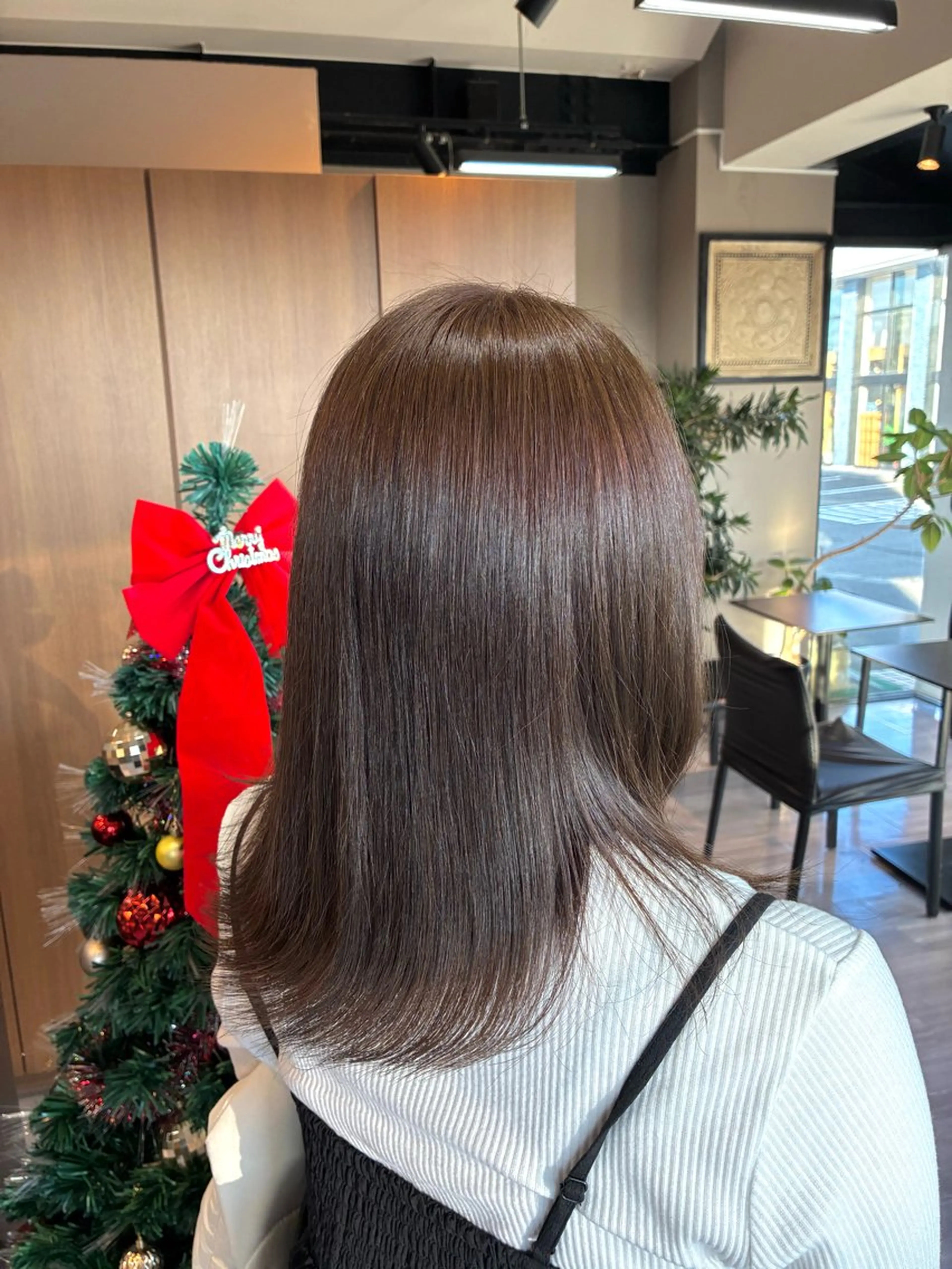 ミディアム カラー ベージュカラー ブリーチ ダブルカラー ブリーチなしカラー ヘアカラー arika hair make所属・arika もえのヘアスタイル