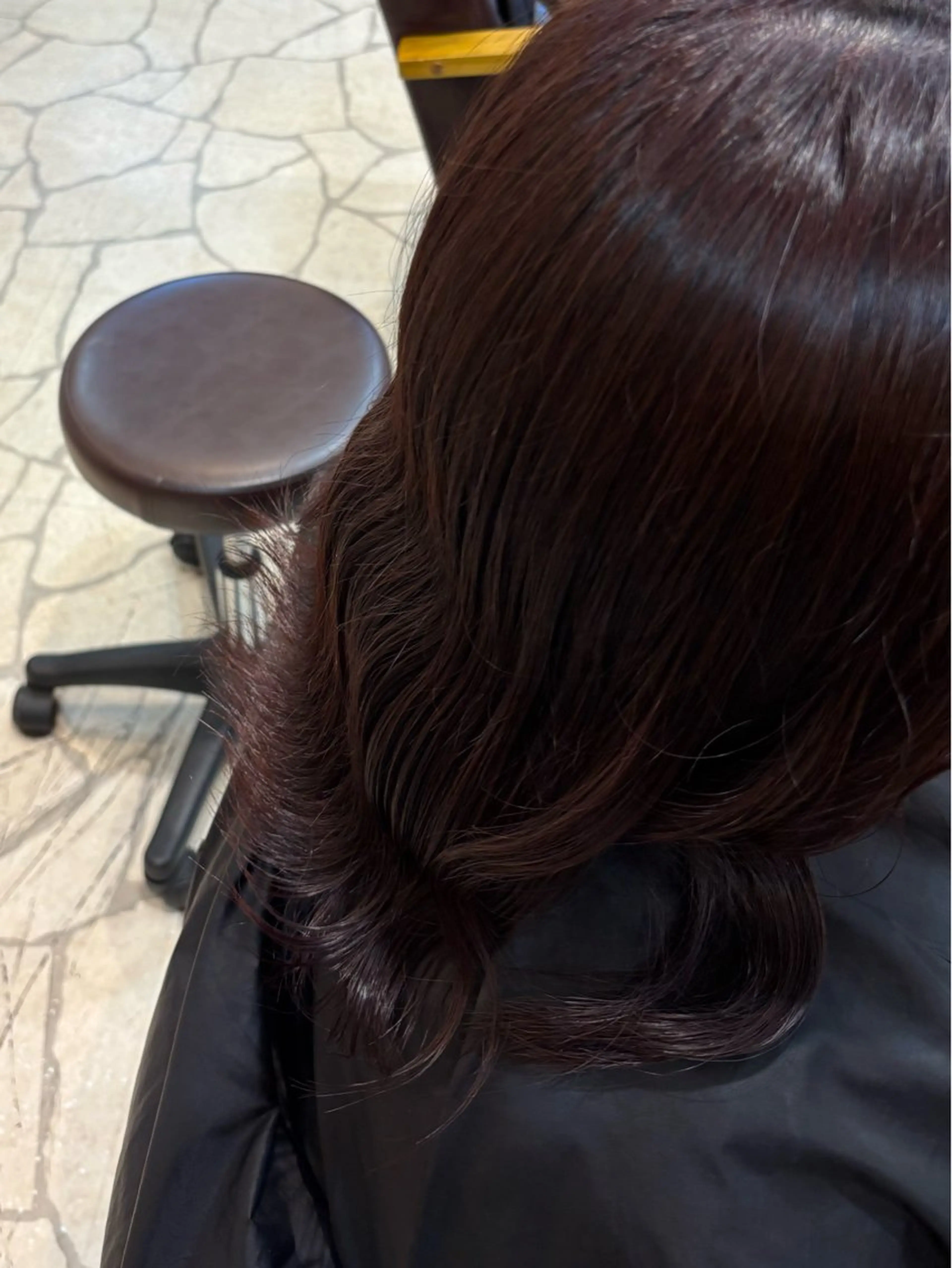 カラー ボルドーカラー ヘアカラー 伊藤 音羽のヘアスタイル