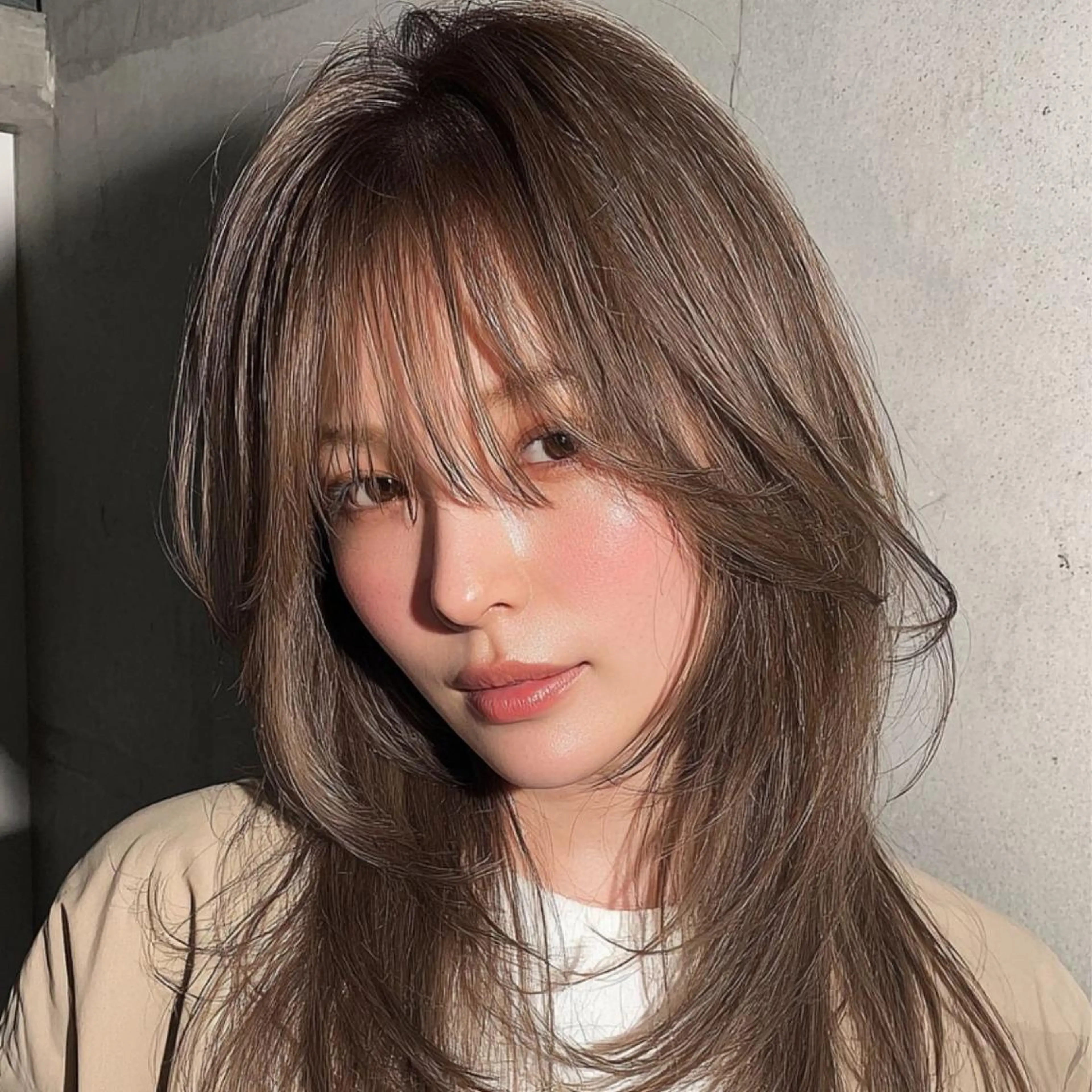 セミロング 縮毛矯正/レイヤー カット⭐️SHOTAのヘアスタイル