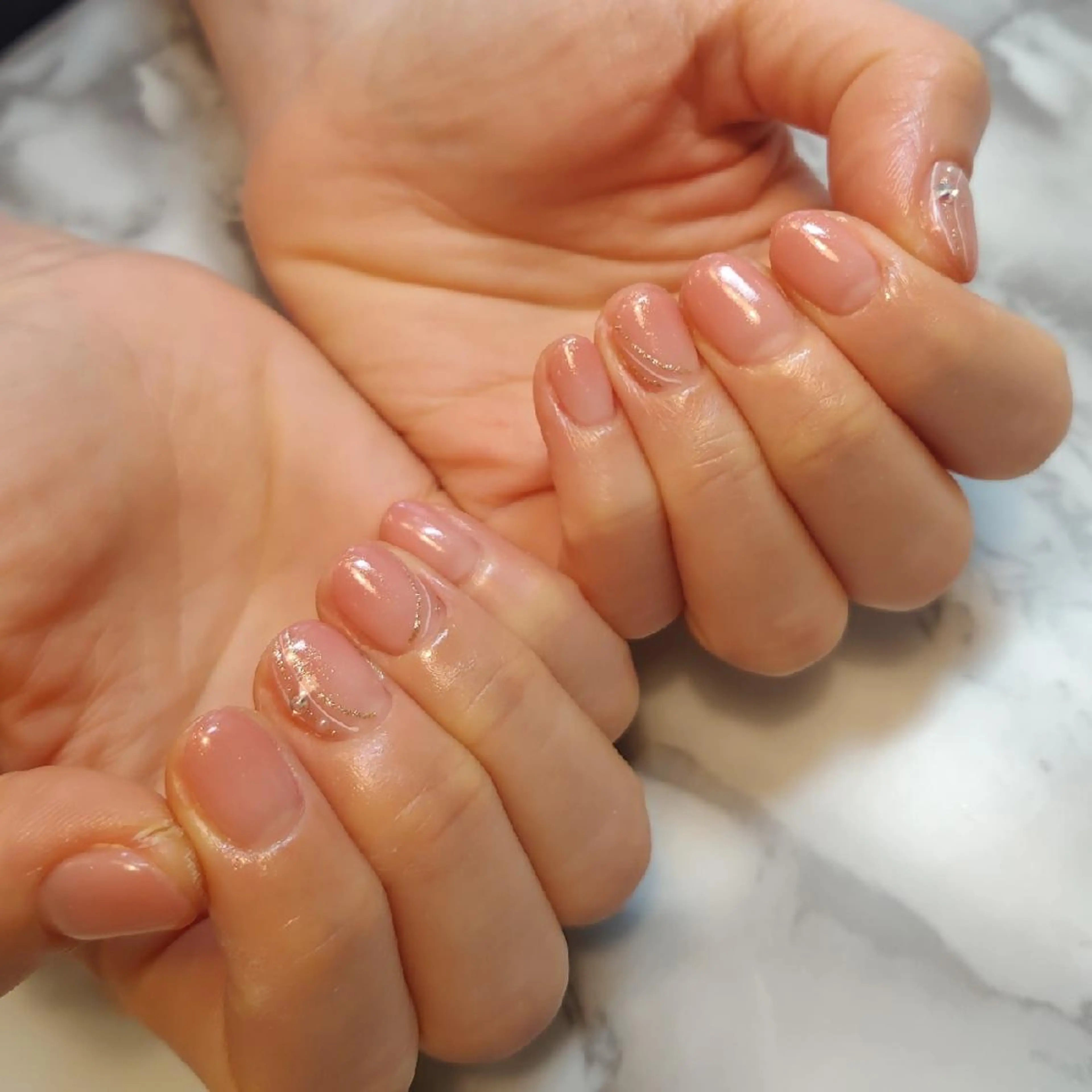 ネイル シンプルネイル ジェヌインネイル 河内のネイルデザイン