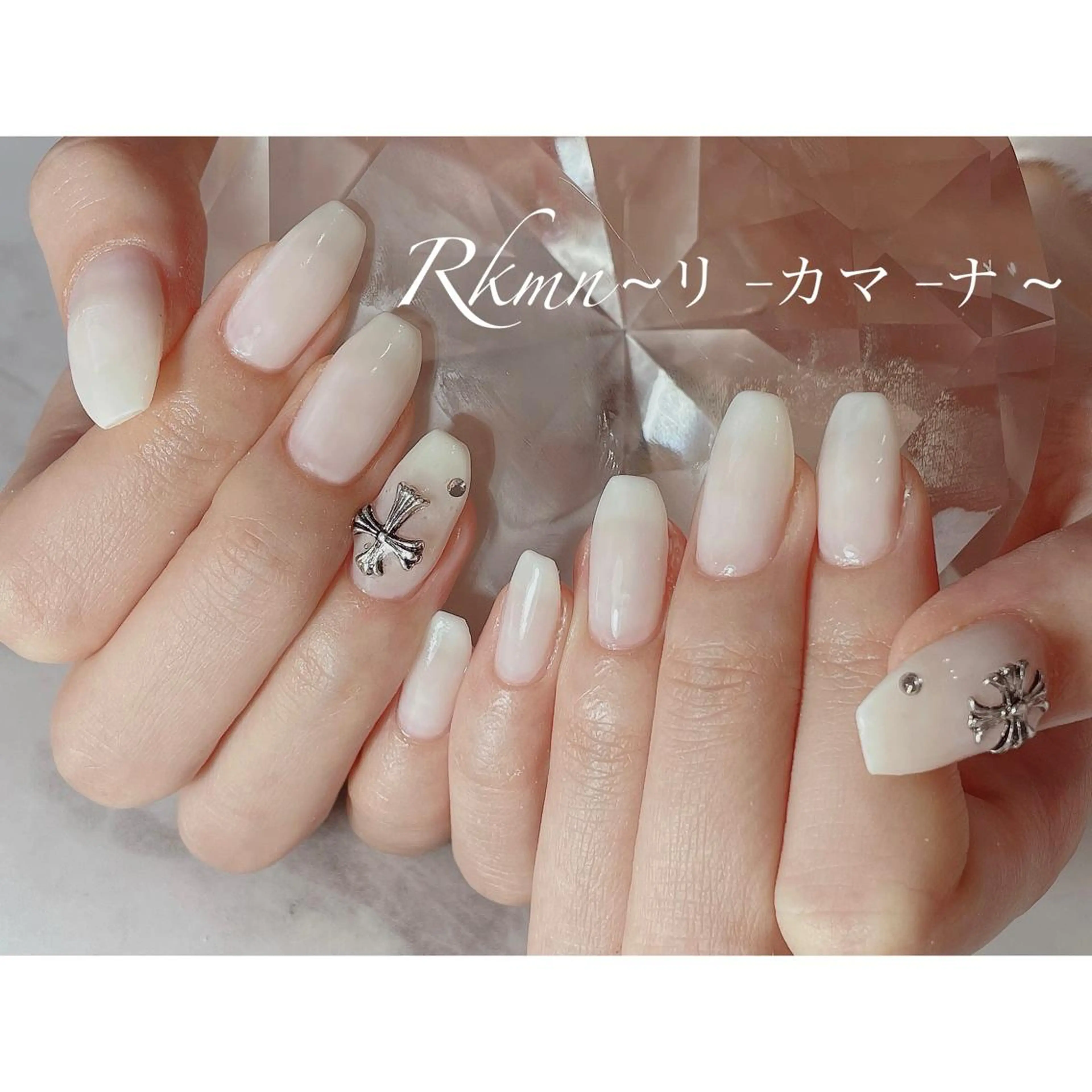 ネイル アートネイル 春ネイル ホワイト ハンドネイル フットネイル ハンドケア Rkmn ~リ-カマ-ナ~のネイルデザイン