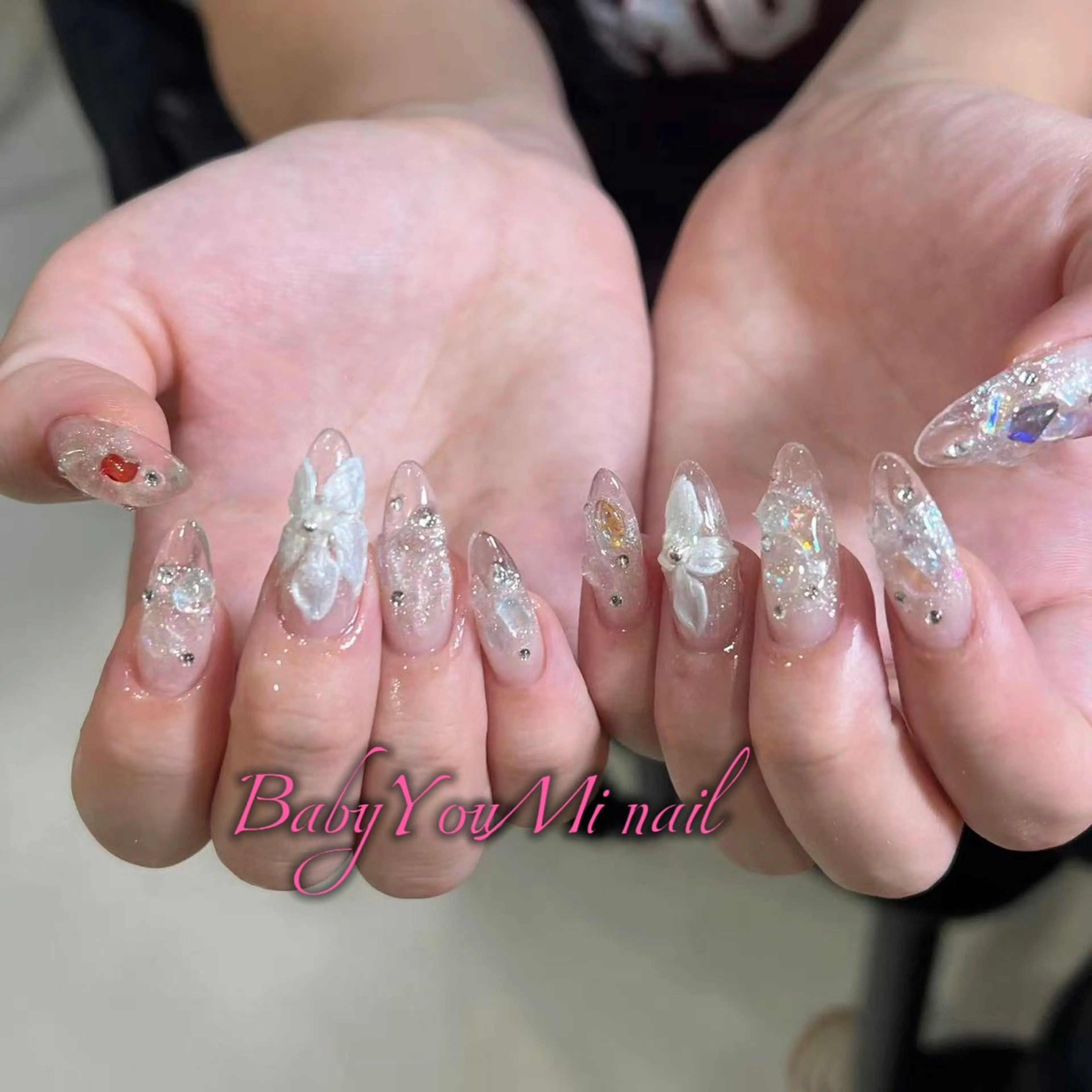ネイル オーロラネイル フラワーネイル フットネイル フレンチネイル ジェルネイル ハンドネイル BabyYouMi ねねのネイルデザイン