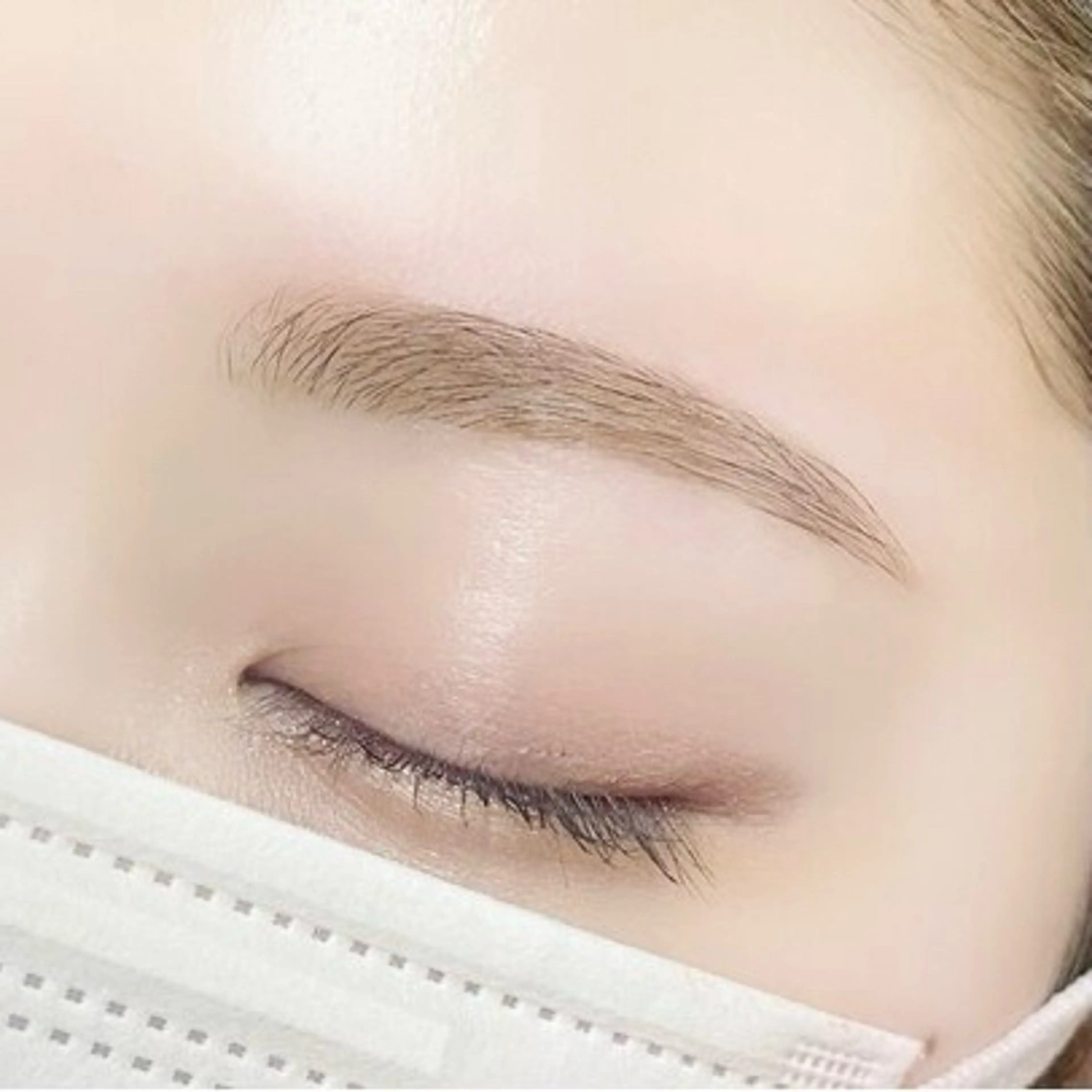 アイブロウスタイリング(WAX脱毛)🎀女性限定🎀の写真