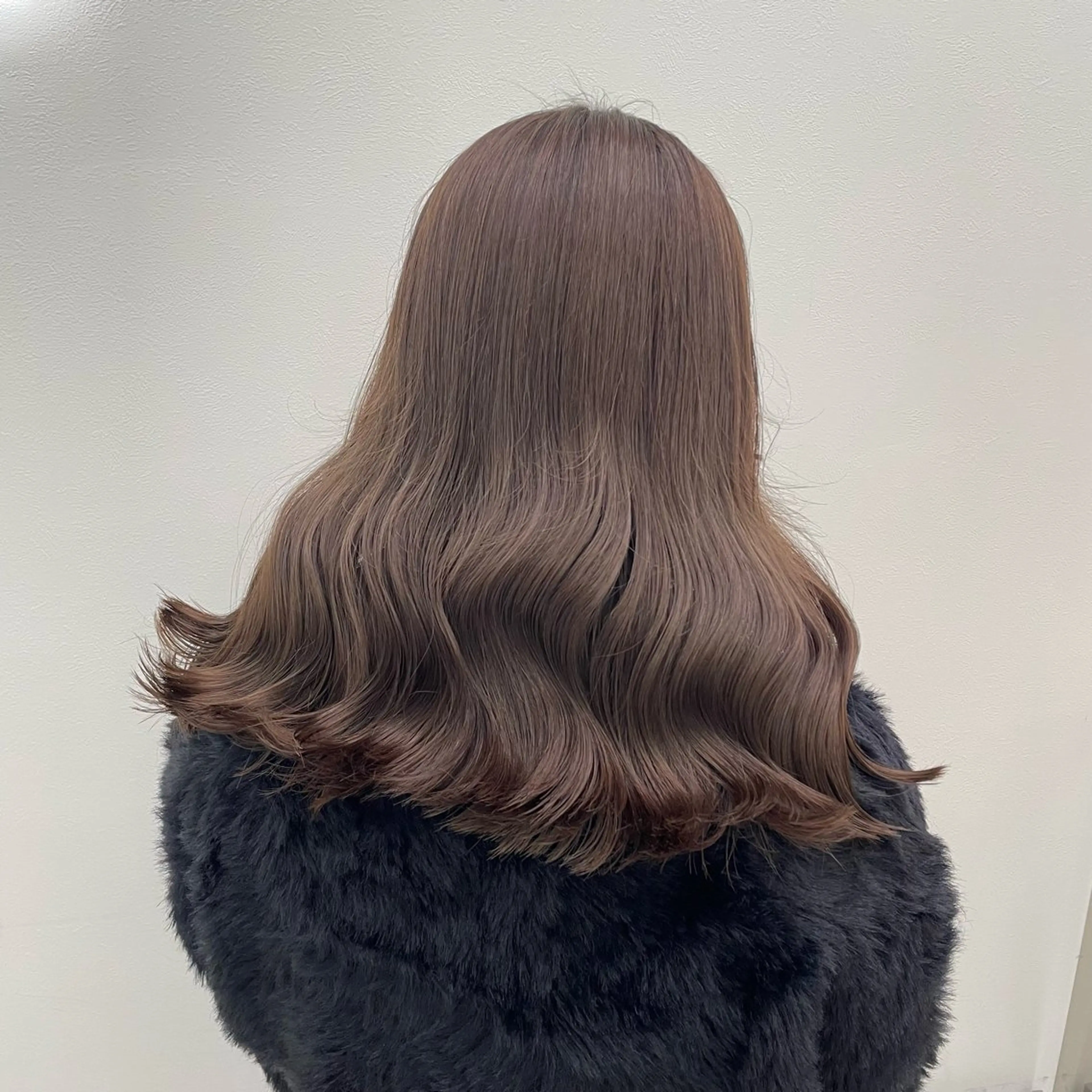 セミロング Wカラー/暖色/べ ージュりく©︎🐝のヘアスタイル