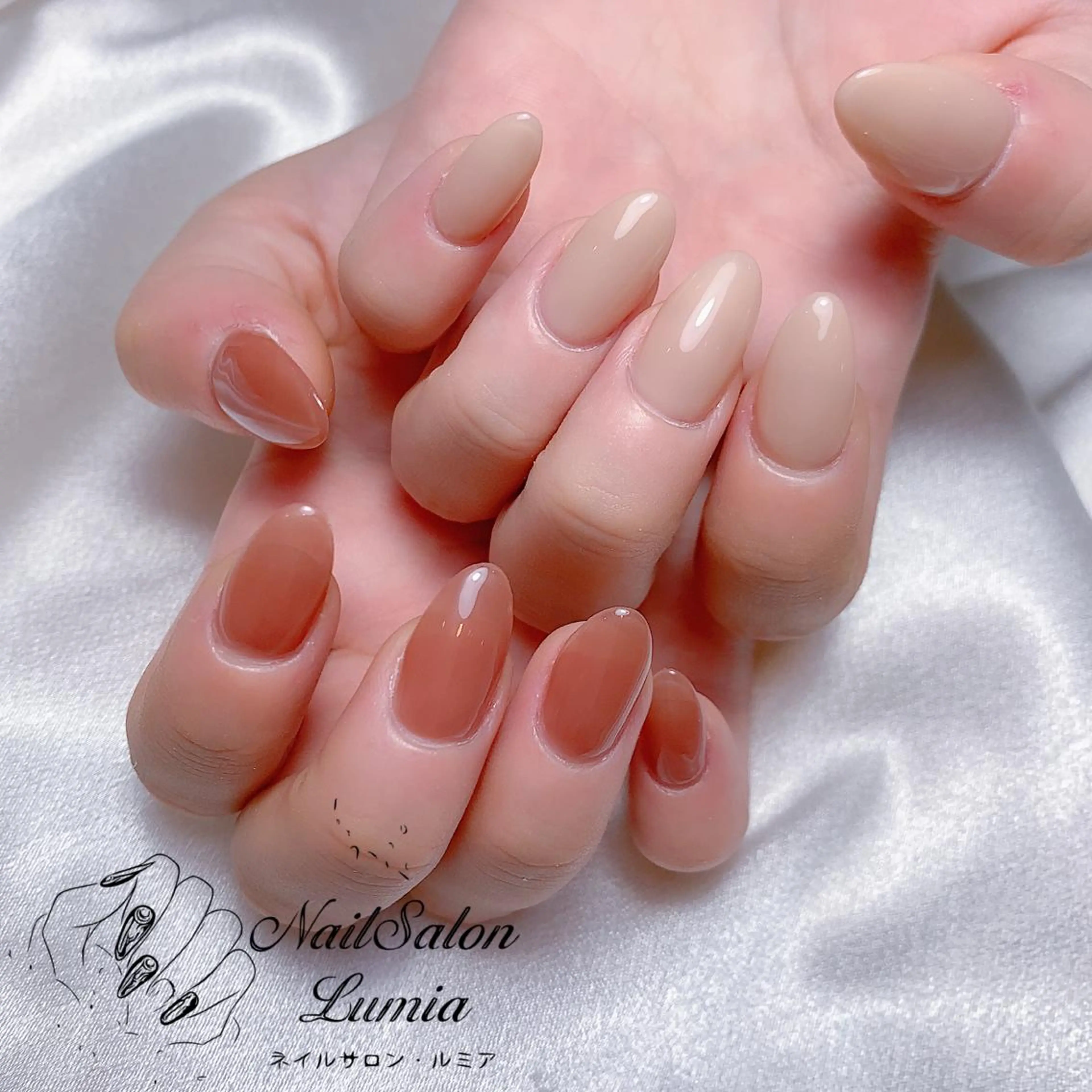 ネイル ハンドネイル ネイルサロン ルミア Lumia 店長のネイルデザイン