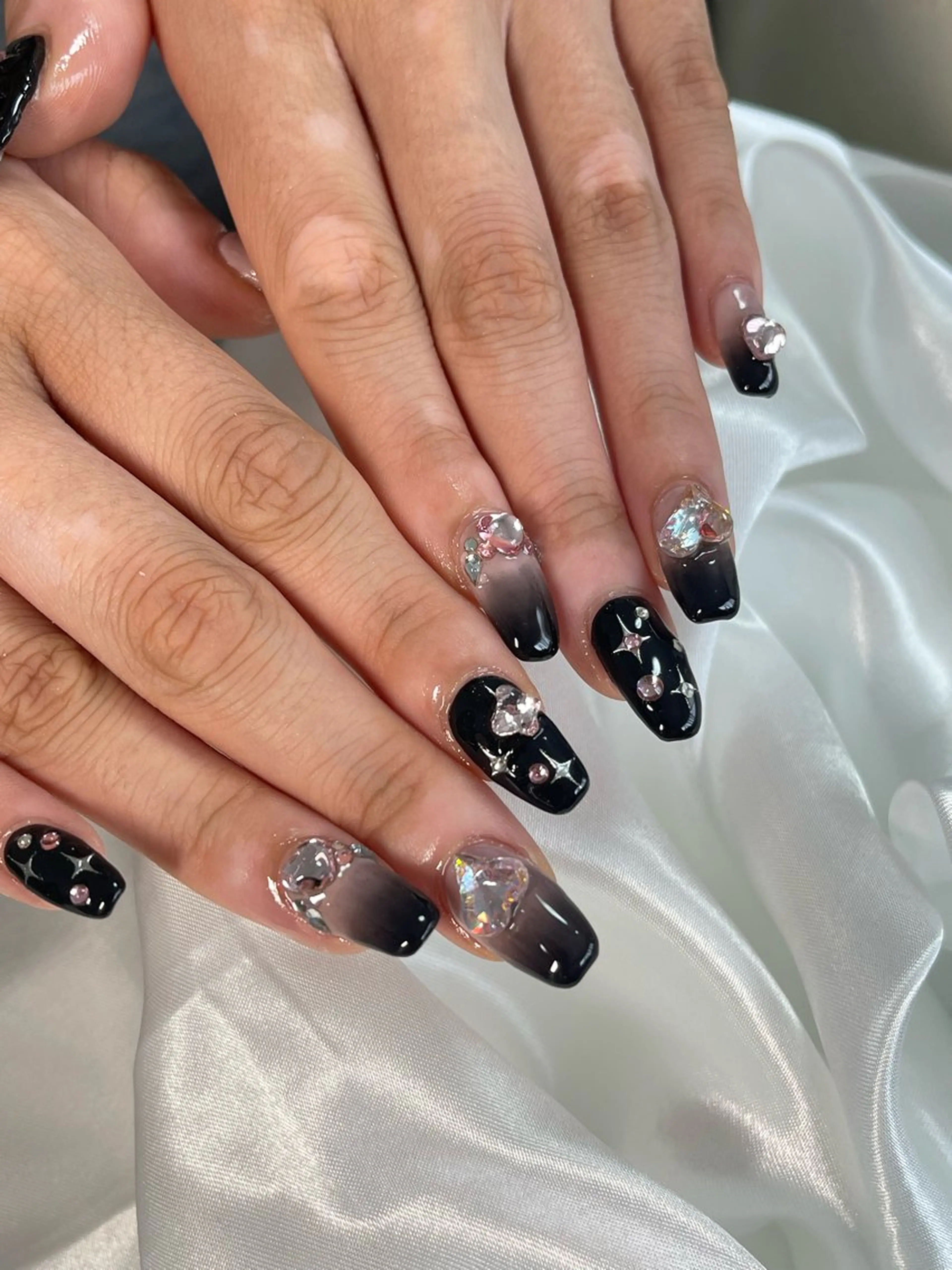 ネイル グラデーション 韓国ネイル ハンドネイル celica所属・松田 由真のネイルデザイン