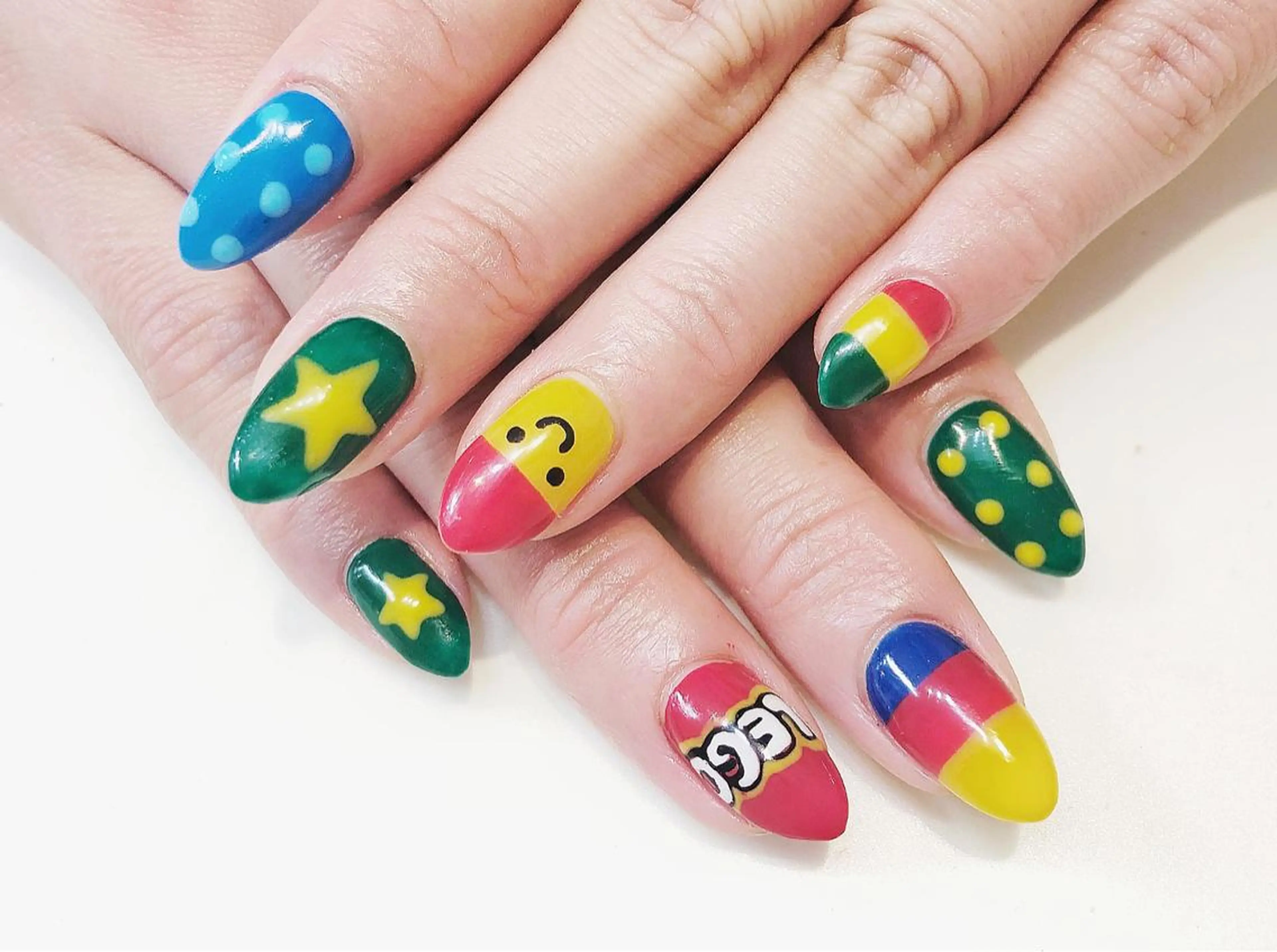 ネイル ネイルアート エクリのネイルデザイン