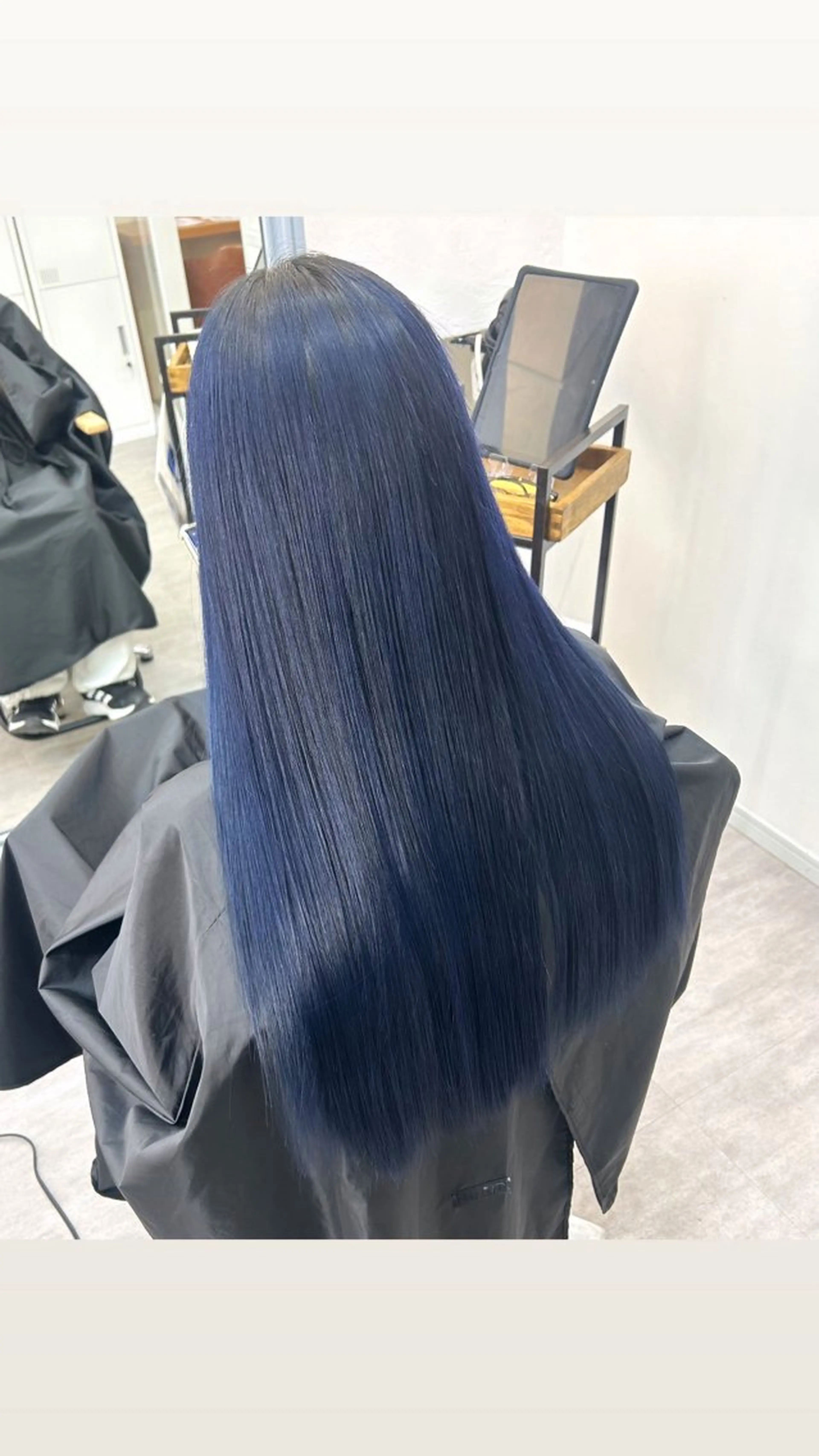 カラー MAMI / Lienのヘアスタイル