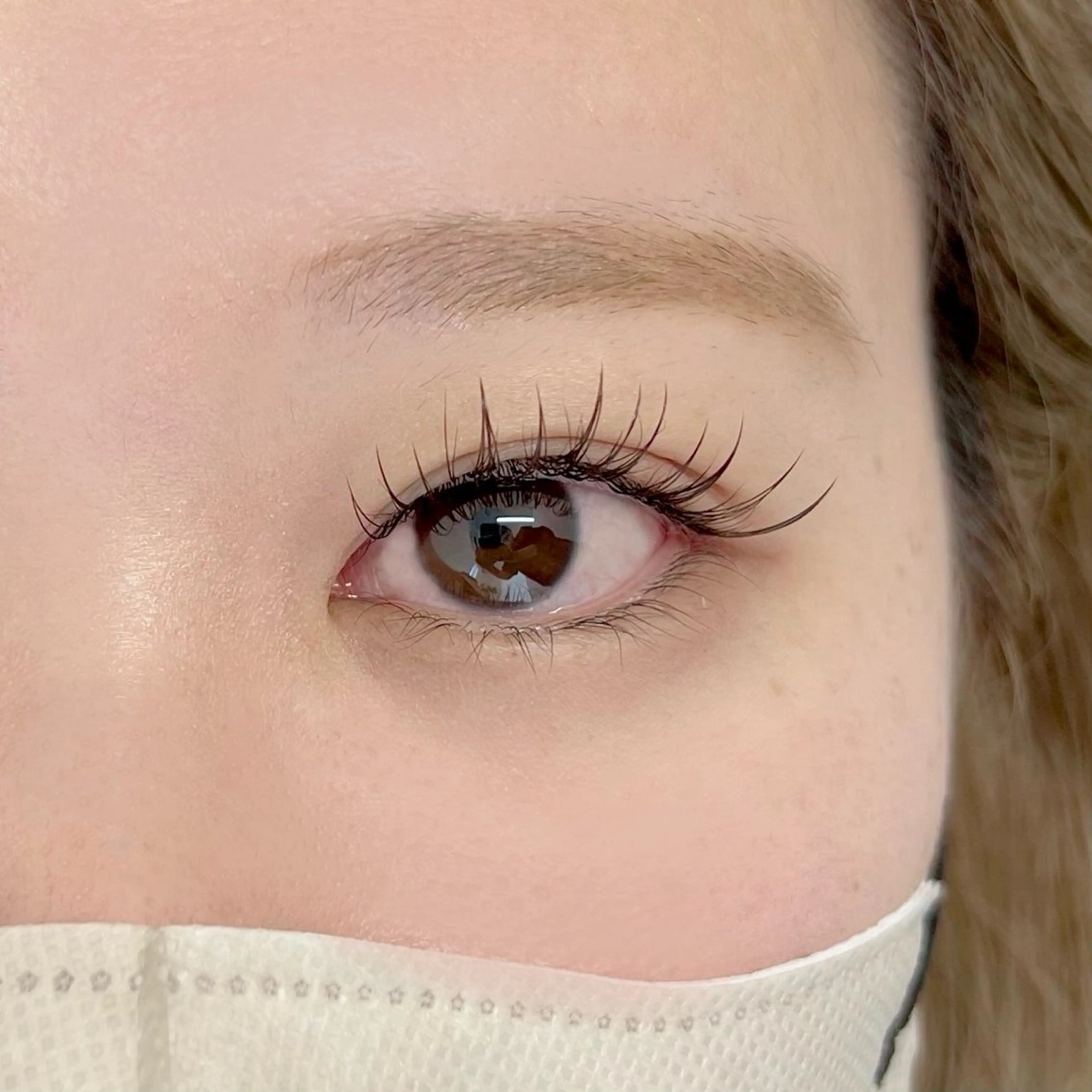 【2月限定！】まつ毛エクステ(100本まで)カラーエクステ無料。￥7000→￥5000の写真