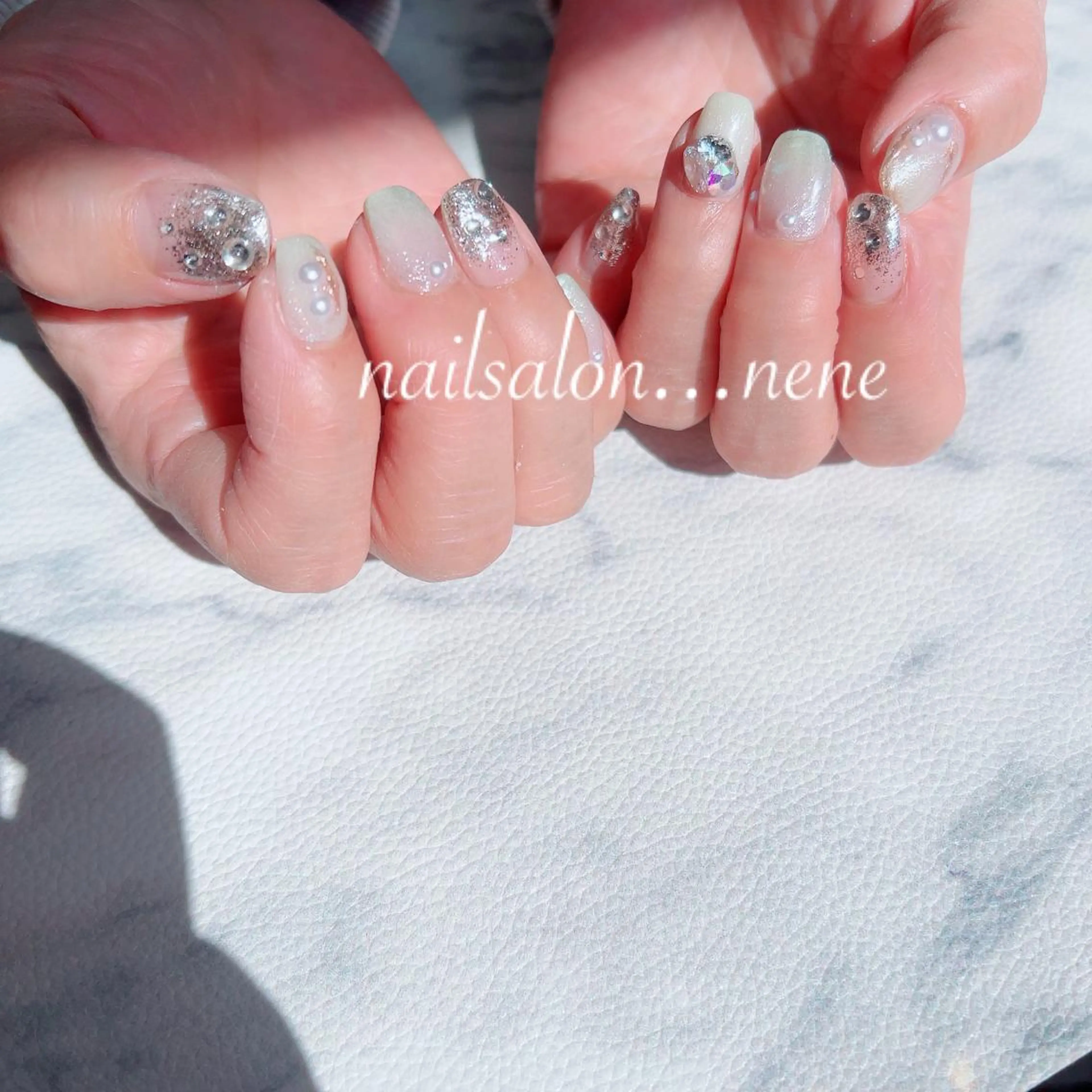 ネイル キラキラネイル nailsalon ...neneのネイルデザイン
