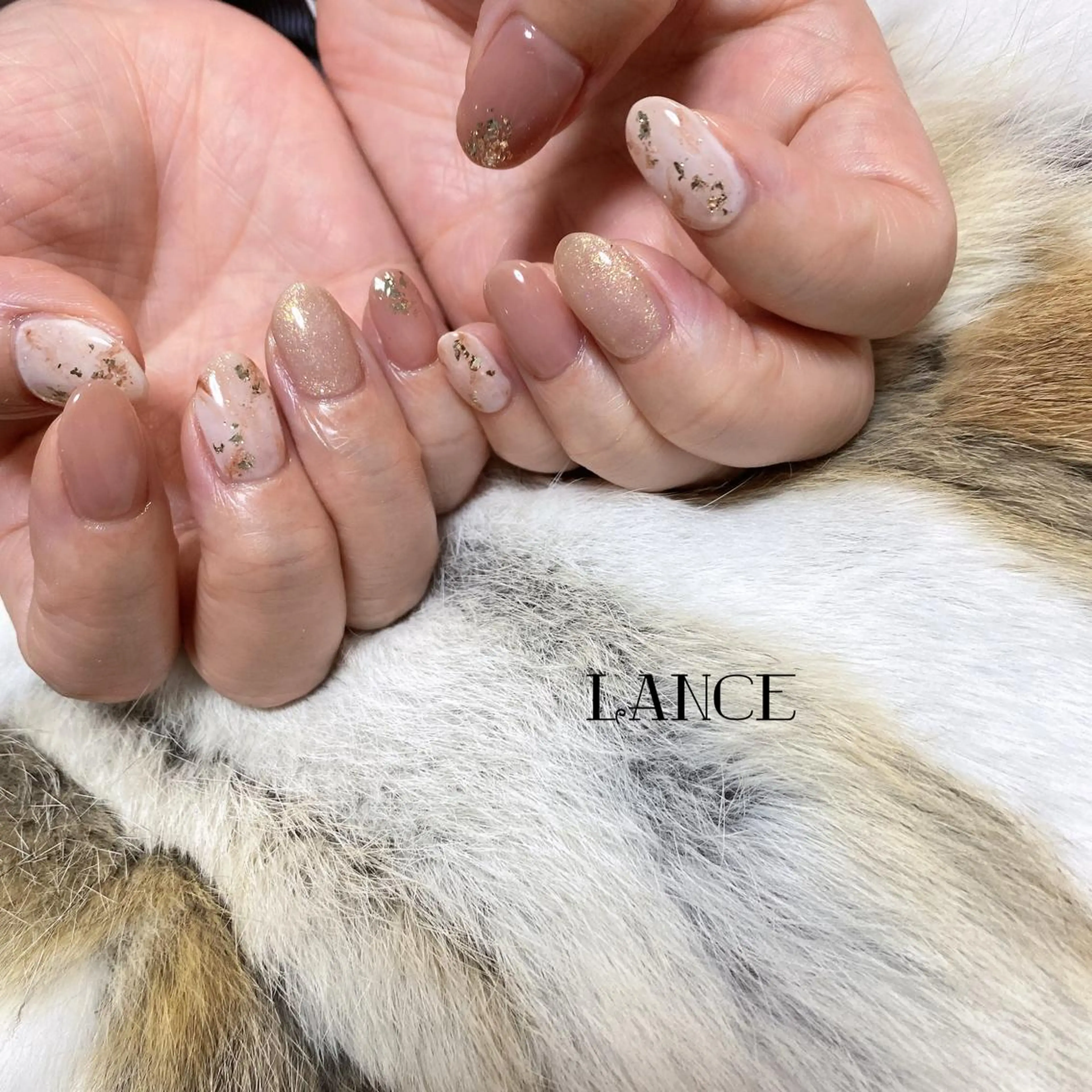 ミディアム ハンドネイル Lance nailのネイルデザイン
