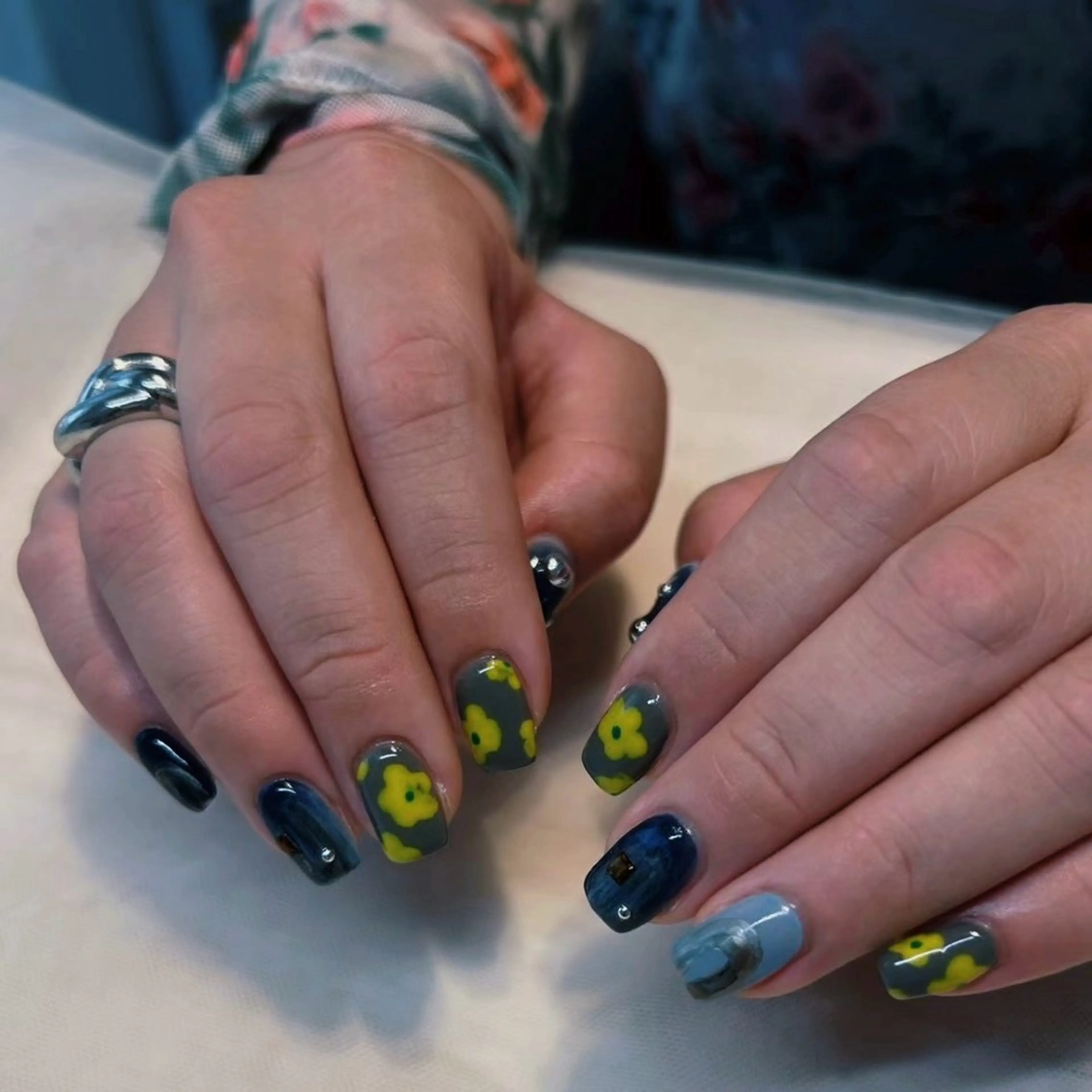 ネイル Nbibi nail salonのネイルデザイン