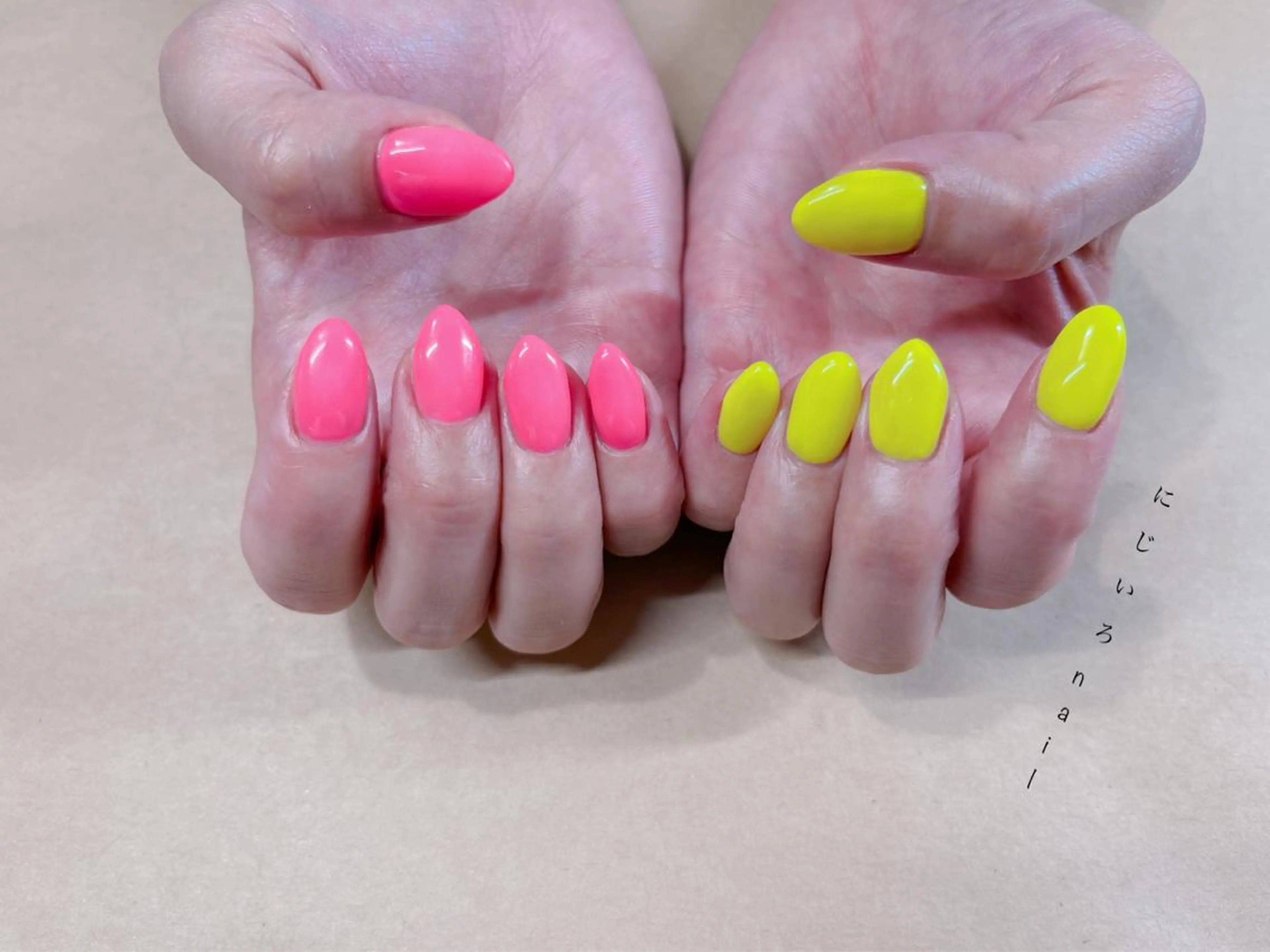 ネイル にじいろ nailのネイルデザイン