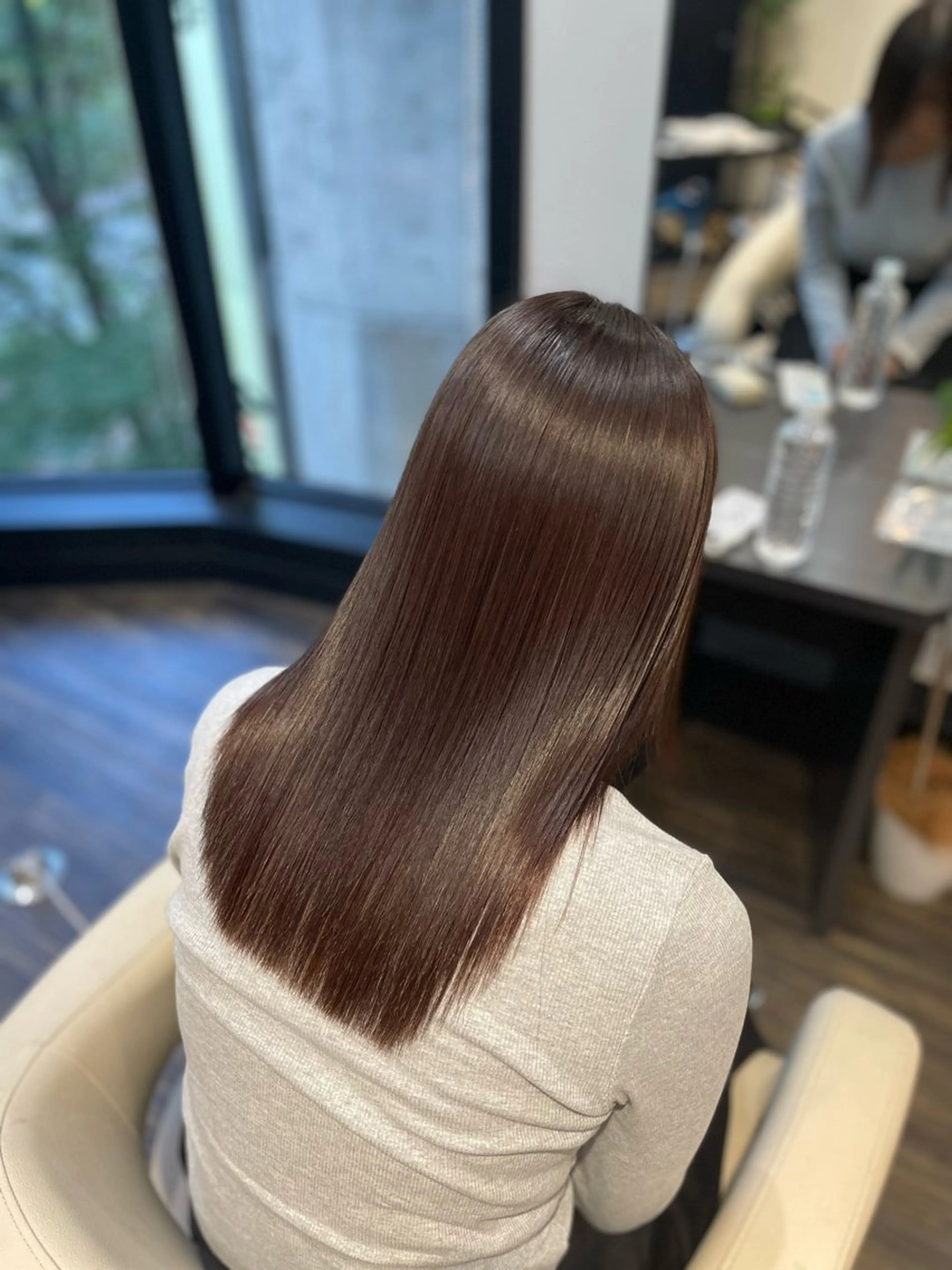 セミロング カット 縮毛矯正 トリートメント 脇 麻紘のヘアスタイル