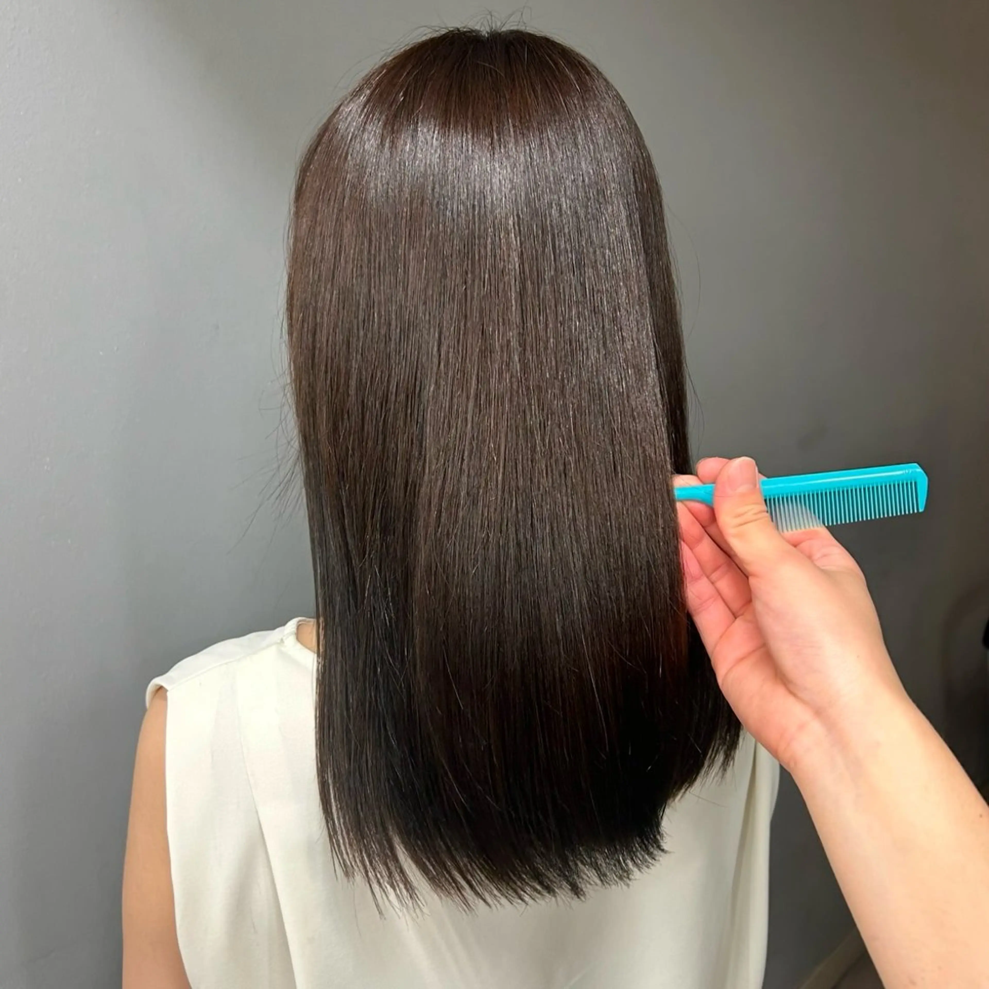 ミディアム カラー ブラウンカラー チョコレートブラウン TONI&GUY   EBISU所属・Koyuki. / 恵比寿美容室のヘアスタイル